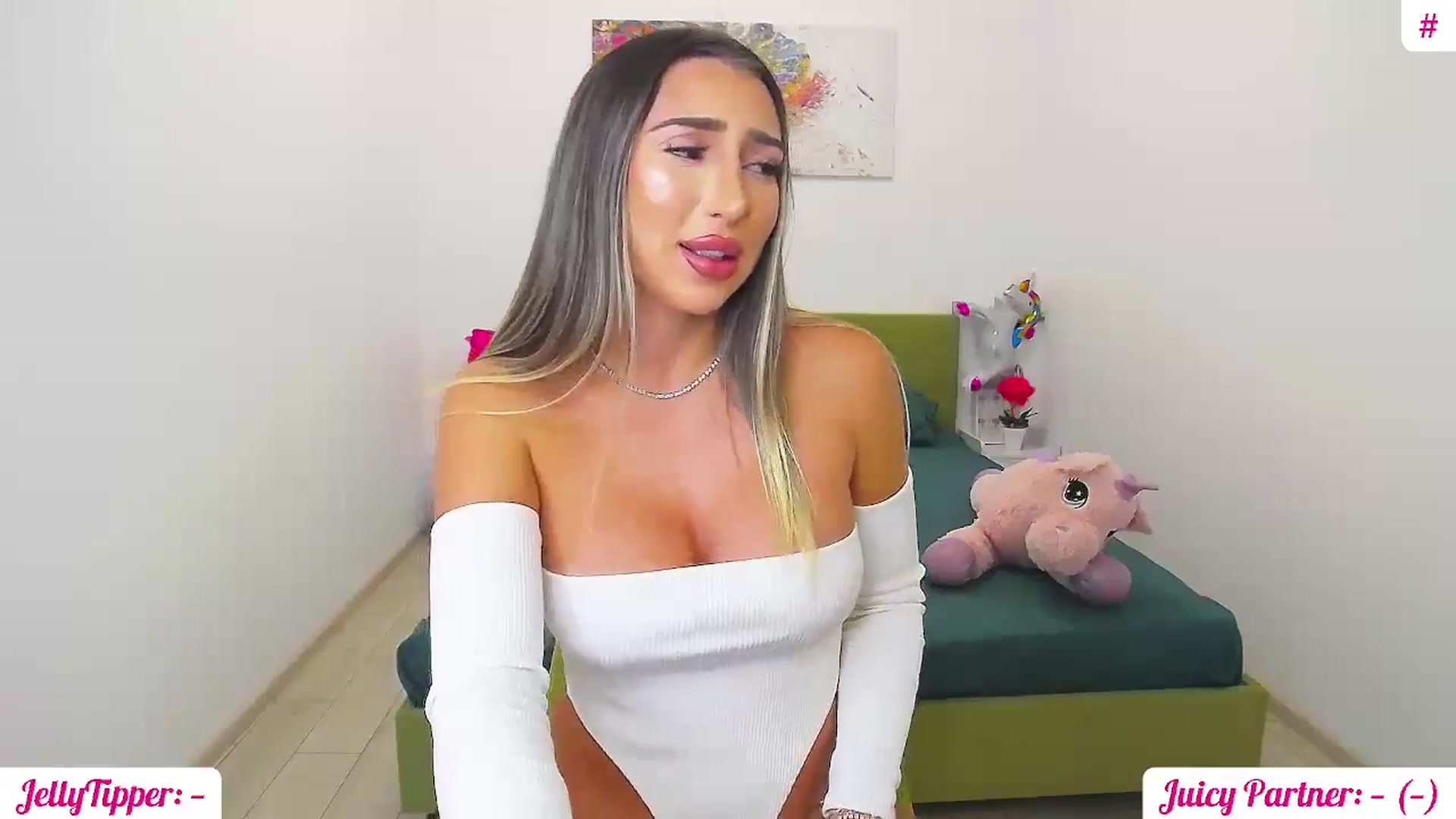 Gallery image thumbnail from JuicyJelly_'s myfreecams stream on, 10/02/2024, 15:52 image 2 of 20