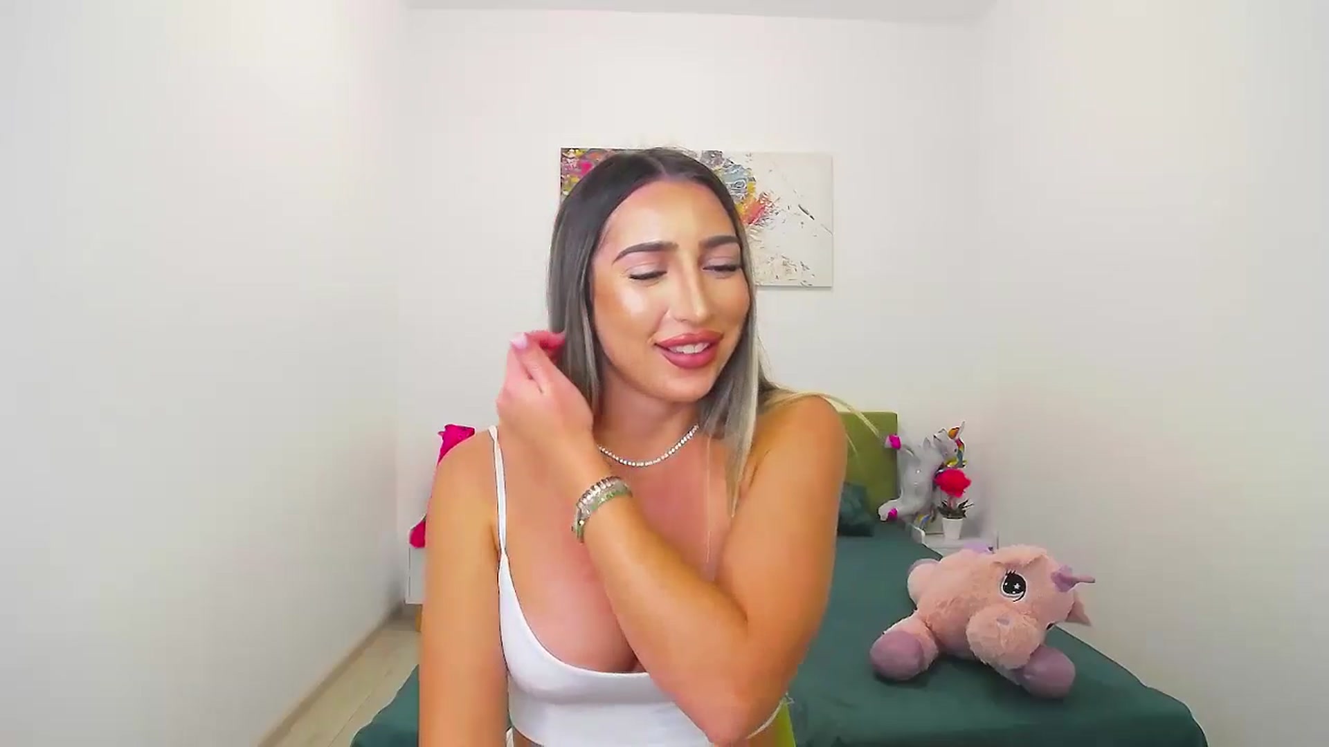 Gallery image thumbnail from JuicyJelly_'s myfreecams stream on, 10/02/2024, 19:18 image 14 of 20