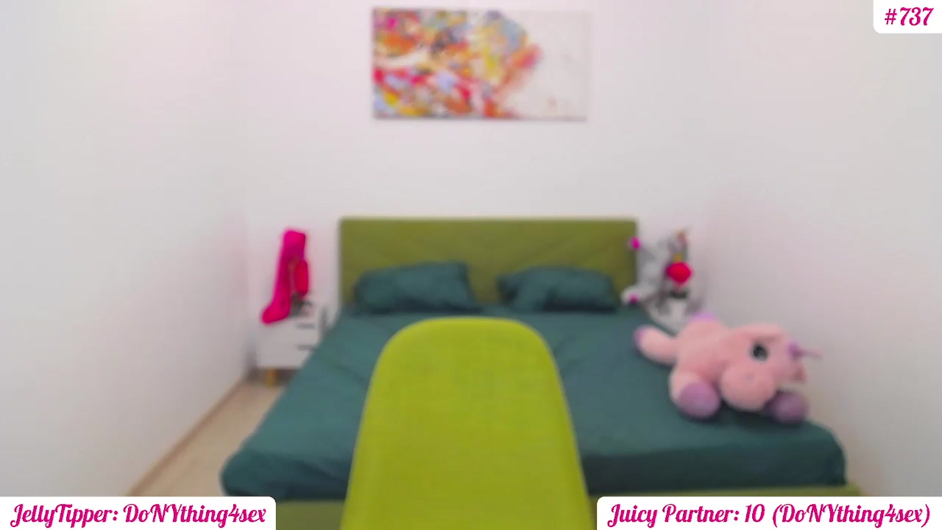 Gallery image thumbnail from JuicyJelly_'s myfreecams stream on, 10/12/2024, 18:45 image 18 of 20