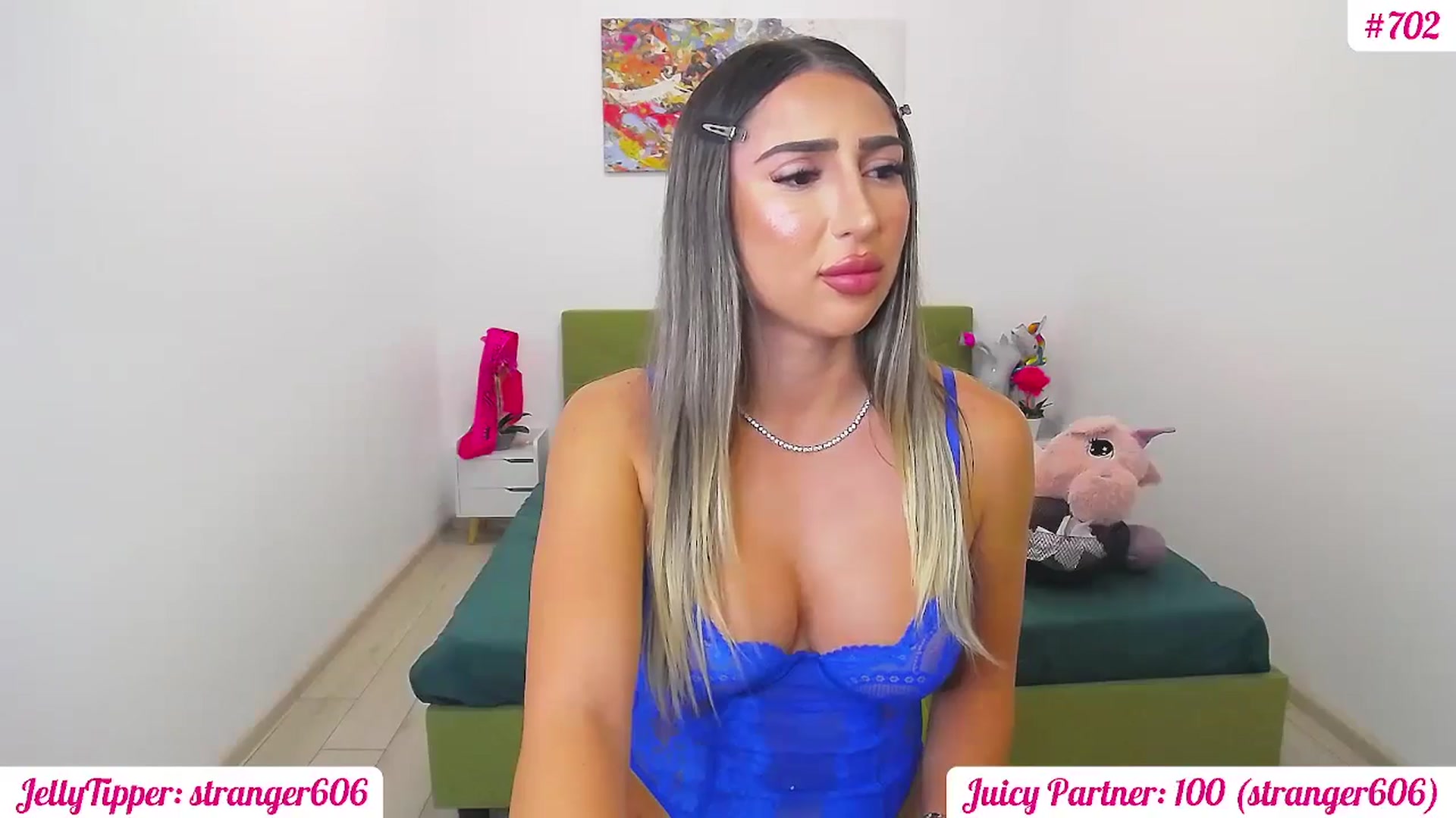 Gallery image thumbnail from JuicyJelly_'s myfreecams stream on, 10/14/2024, 19:44 image 6 of 20