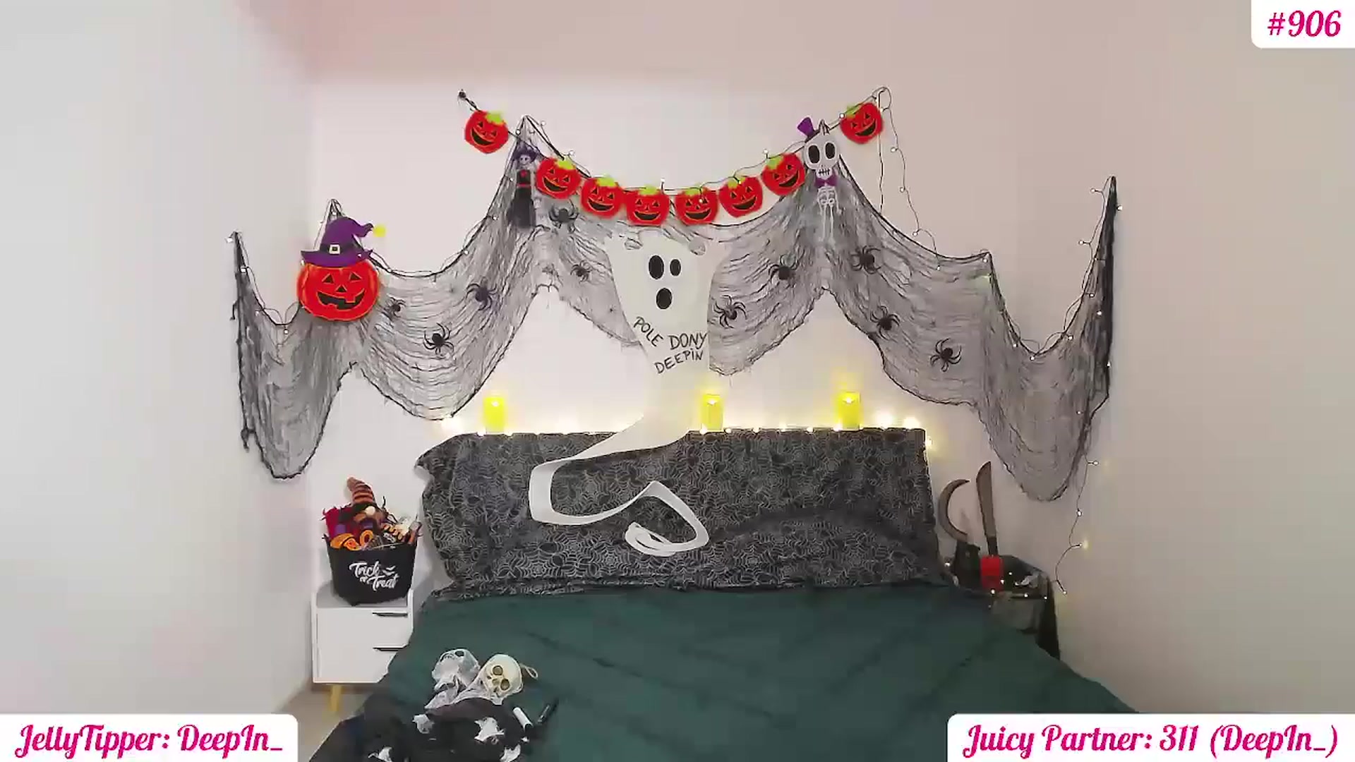 Gallery image thumbnail from JuicyJelly_'s myfreecams stream on, 10/20/2024, 17:10 image 9 of 20