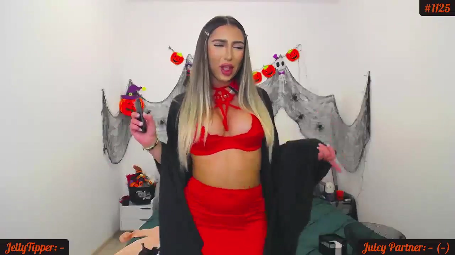 Gallery image thumbnail from JuicyJelly_'s myfreecams stream on, 10/25/2024, 20:05 image 3 of 20
