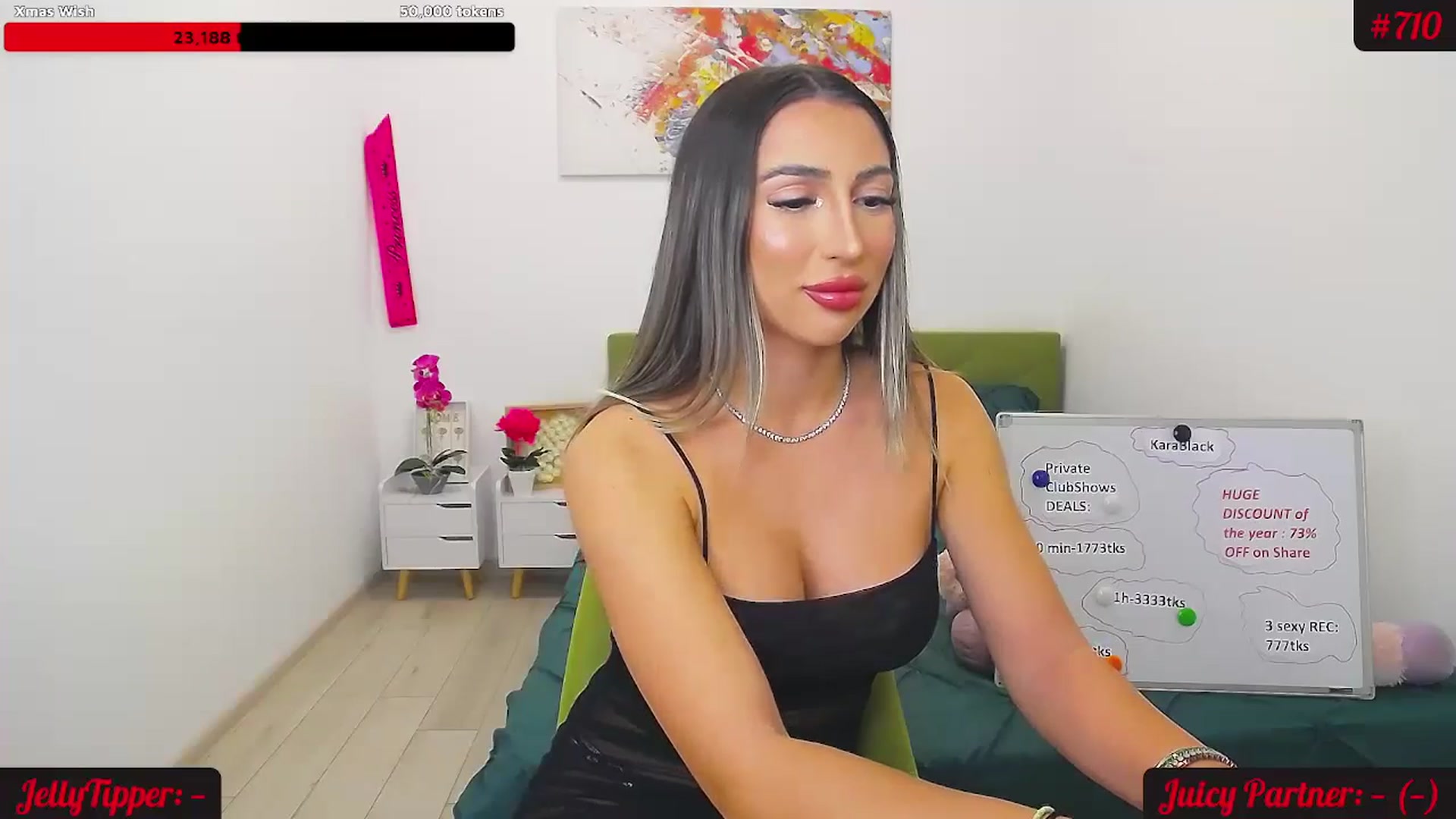 Gallery image thumbnail from JuicyJelly_'s myfreecams stream on, 11/29/2024, 18:43 image 3 of 20
