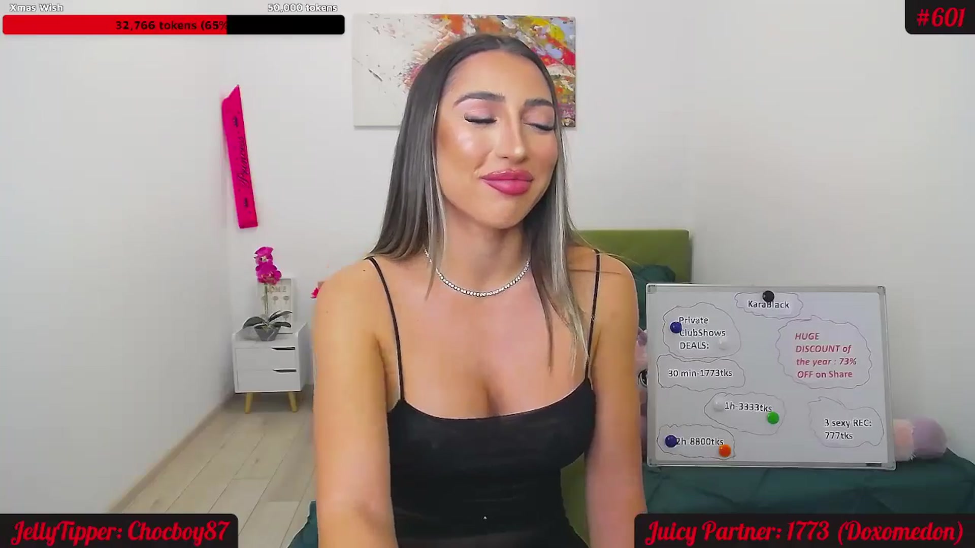 Gallery image thumbnail from JuicyJelly_'s myfreecams stream on, 11/29/2024, 20:01 image 16 of 20