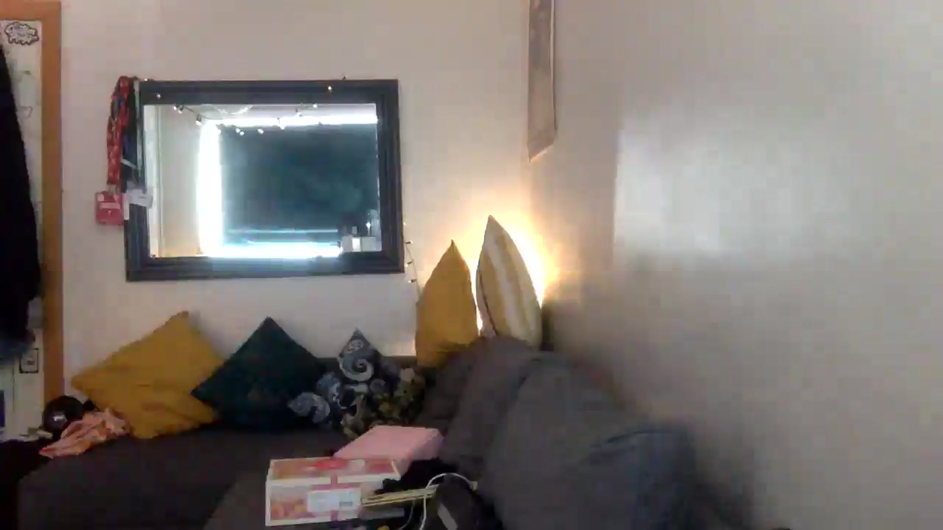 Gallery image thumbnail from JuicyJessica's myfreecams stream on, 04/10/2026, 08:25 image 12 of 20