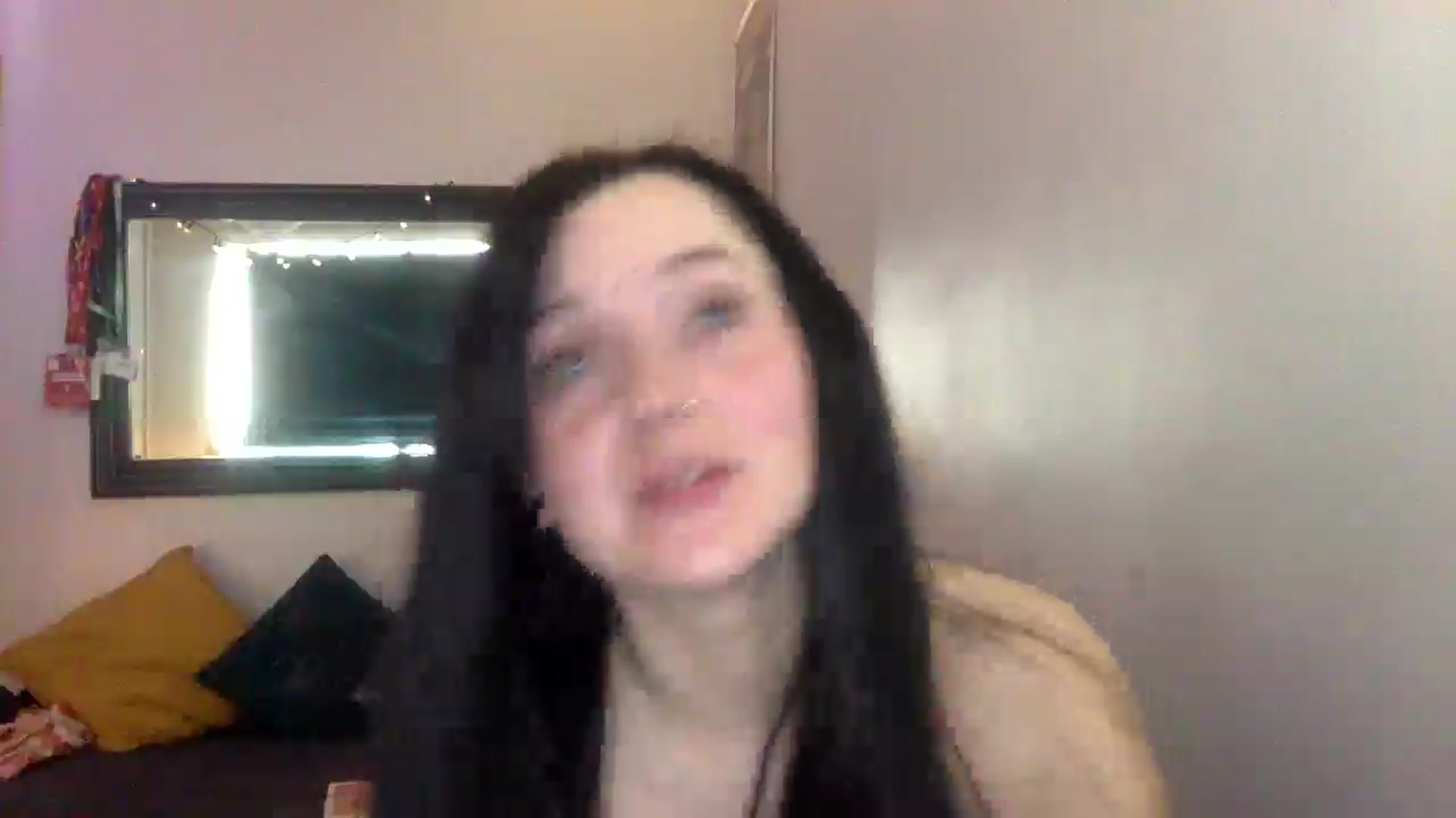 Gallery image thumbnail from JuicyJessica's myfreecams stream on, 04/10/2026, 08:25 image 3 of 20