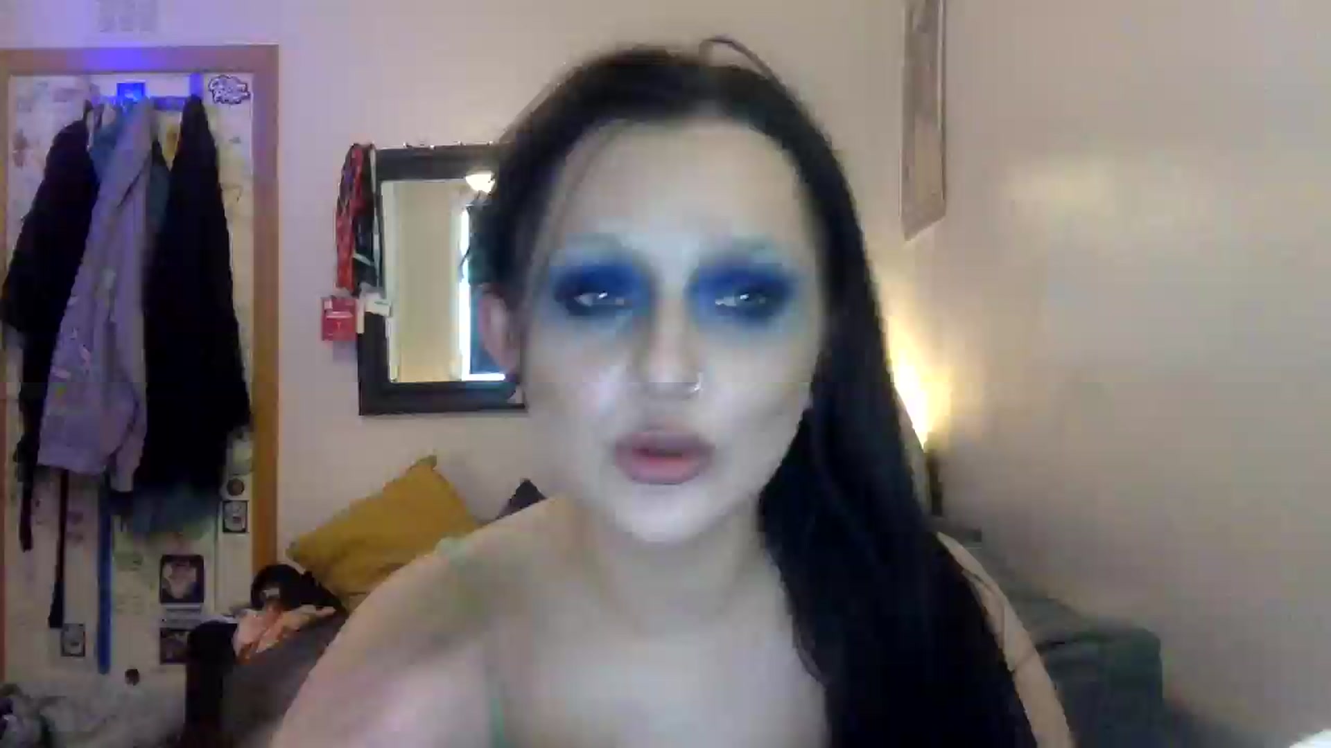 Gallery image thumbnail from JuicyJessica's myfreecams stream on, 04/10/2026, 16:28 image 13 of 20