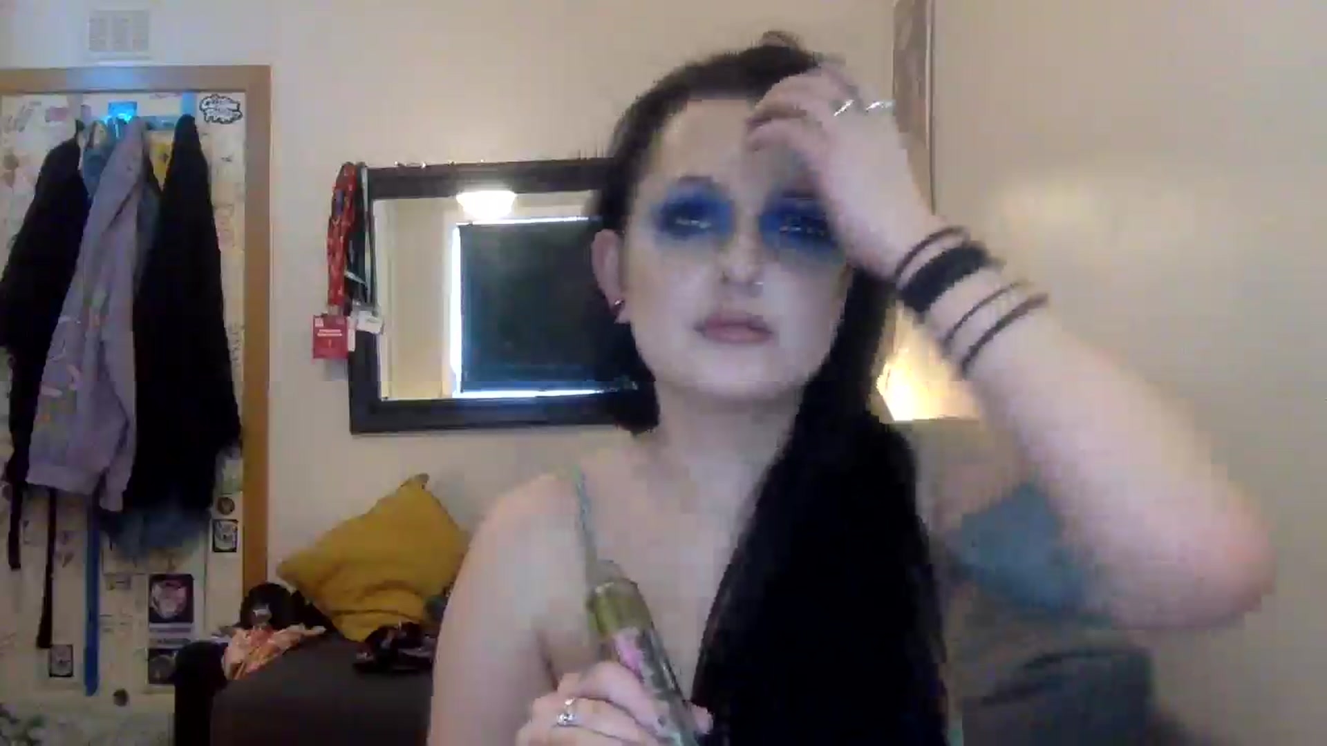 Gallery image thumbnail from JuicyJessica's myfreecams stream on, 04/10/2026, 16:28 image 7 of 20