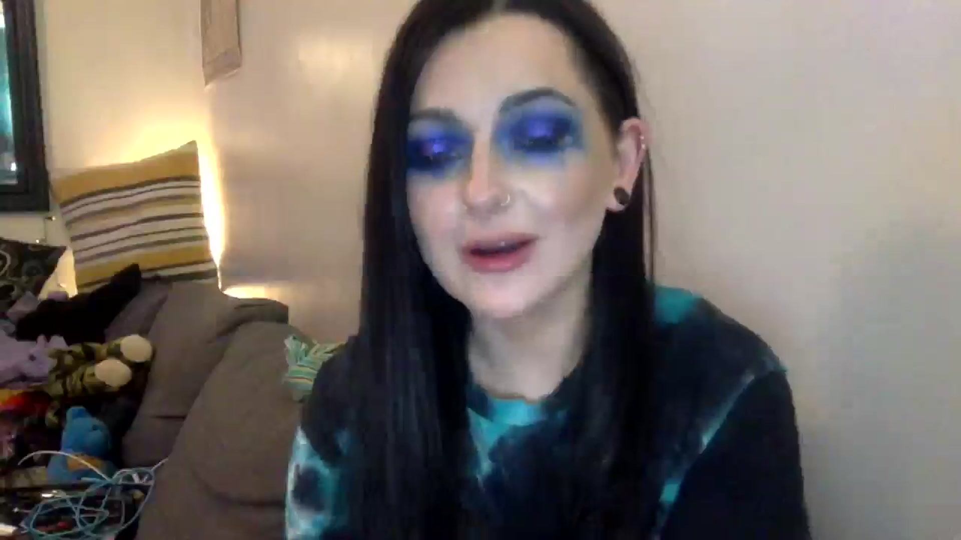 Gallery image thumbnail from JuicyJessica's myfreecams stream on, 04/10/2026, 20:37 image 13 of 20