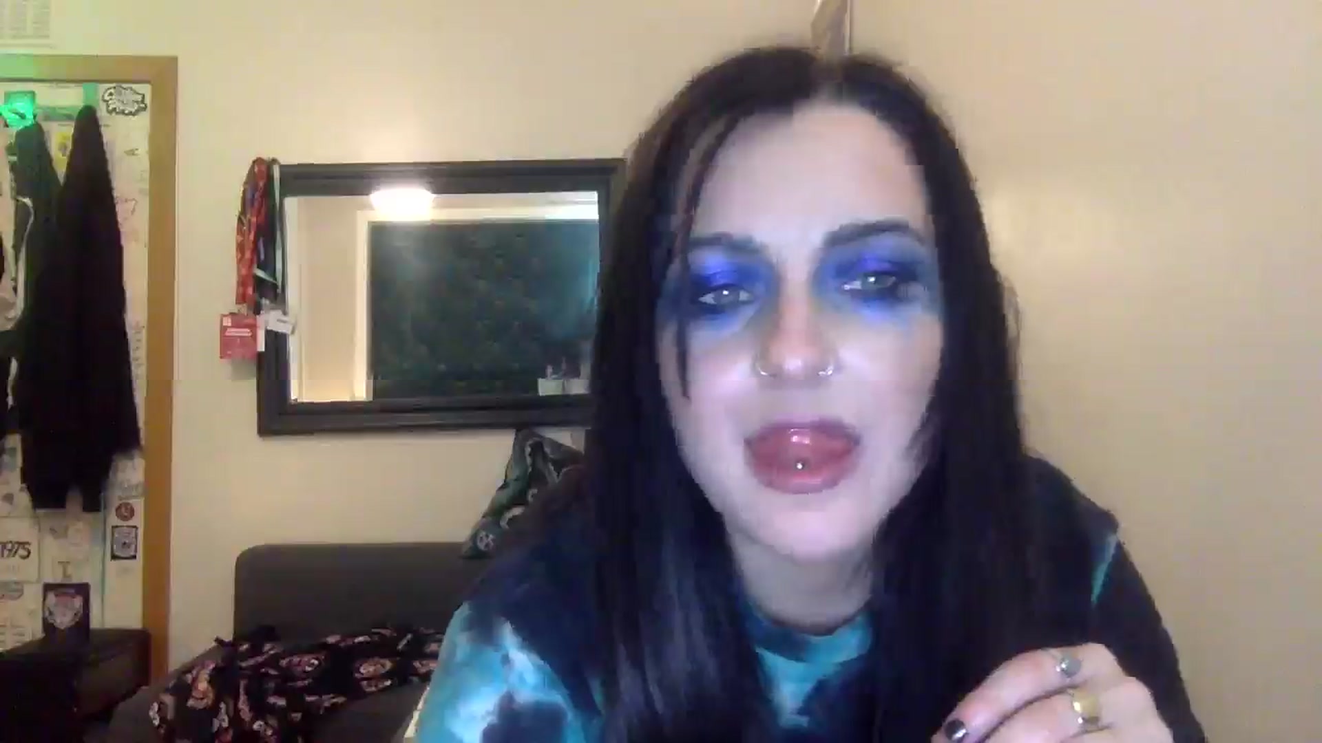 Gallery image thumbnail from JuicyJessica's myfreecams stream on, 04/10/2026, 22:04 image 13 of 20