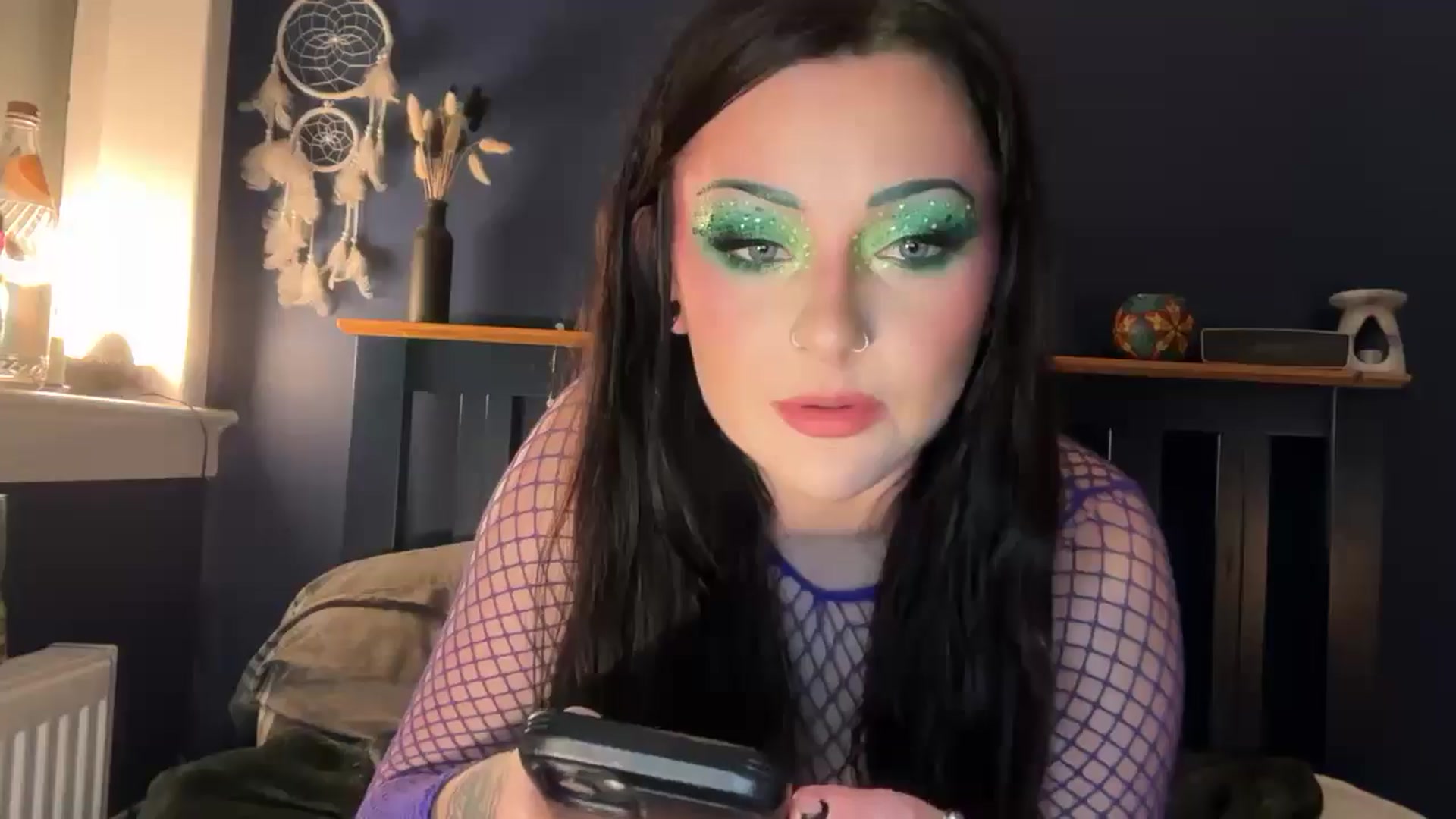 Gallery image thumbnail from JuicyJessica's myfreecams stream on, 04/20/2026, 23:56 image 18 of 20