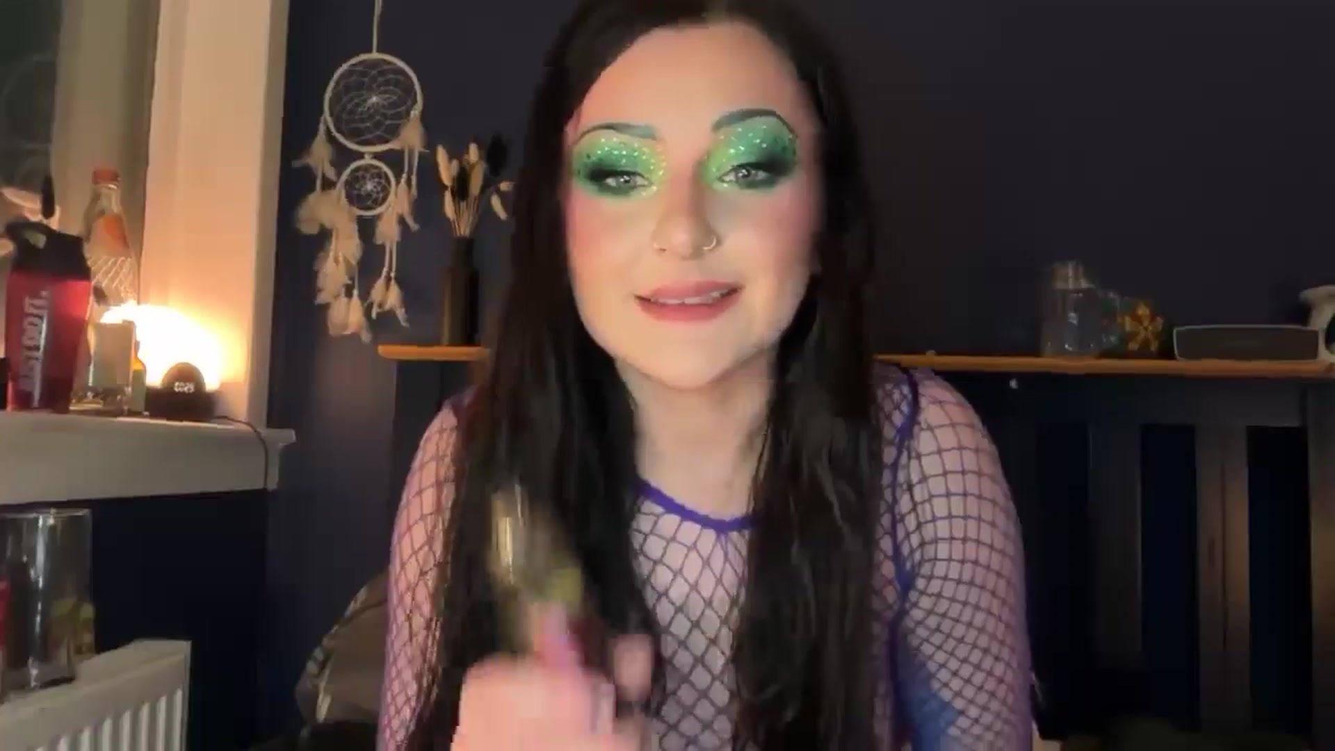 Gallery image thumbnail from JuicyJessica's myfreecams stream on, 04/20/2026, 23:56 image 11 of 20