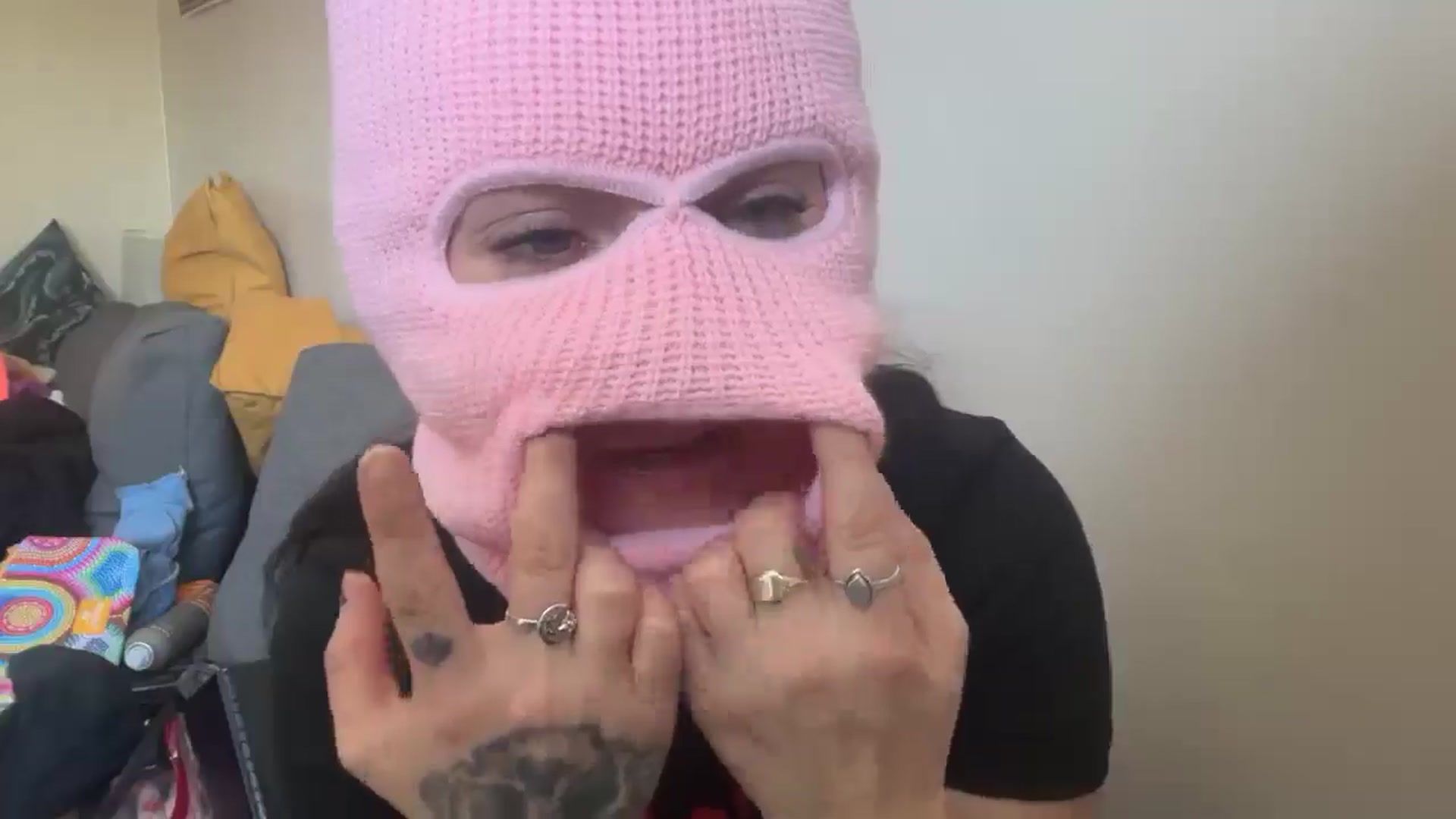 Gallery image thumbnail from JuicyJessica's myfreecams stream on, 04/30/2026, 13:22 image 18 of 20