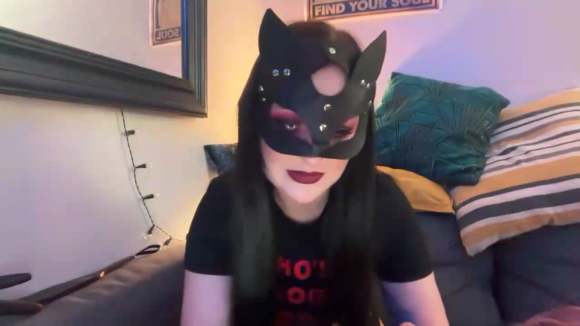 Gallery image thumbnail from JuicyJessica's myfreecams stream on, 05/05/2026, 23:10 image 8 of 20