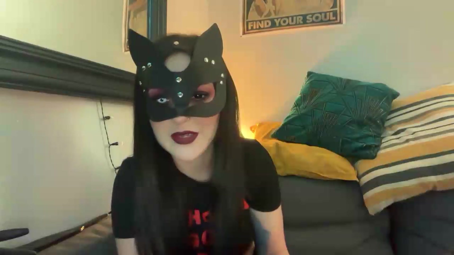Gallery image thumbnail from JuicyJessica's myfreecams stream on, 05/05/2026, 23:10 image 19 of 20
