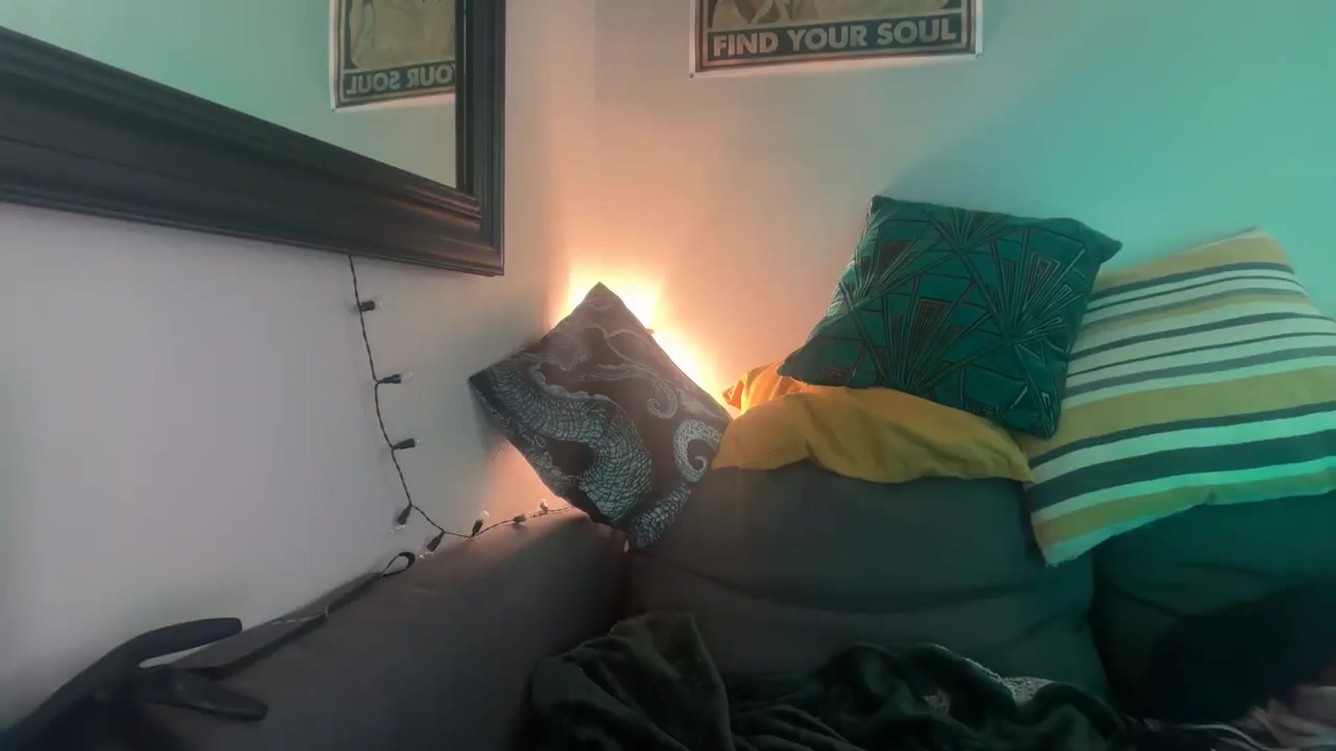 Gallery image thumbnail from JuicyJessica's myfreecams stream on, 05/06/2026, 20:34 image 11 of 20