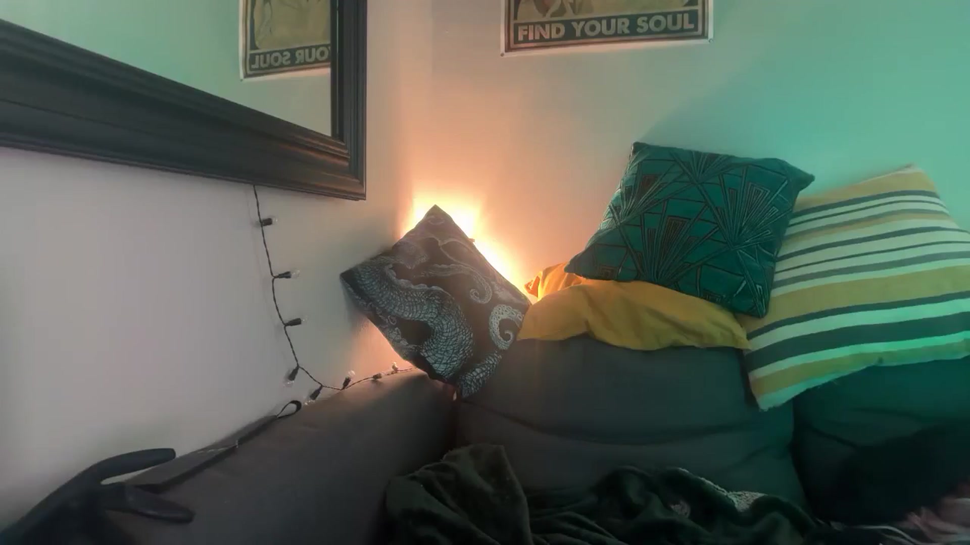 Gallery image thumbnail from JuicyJessica's myfreecams stream on, 05/06/2026, 20:34 image 10 of 20