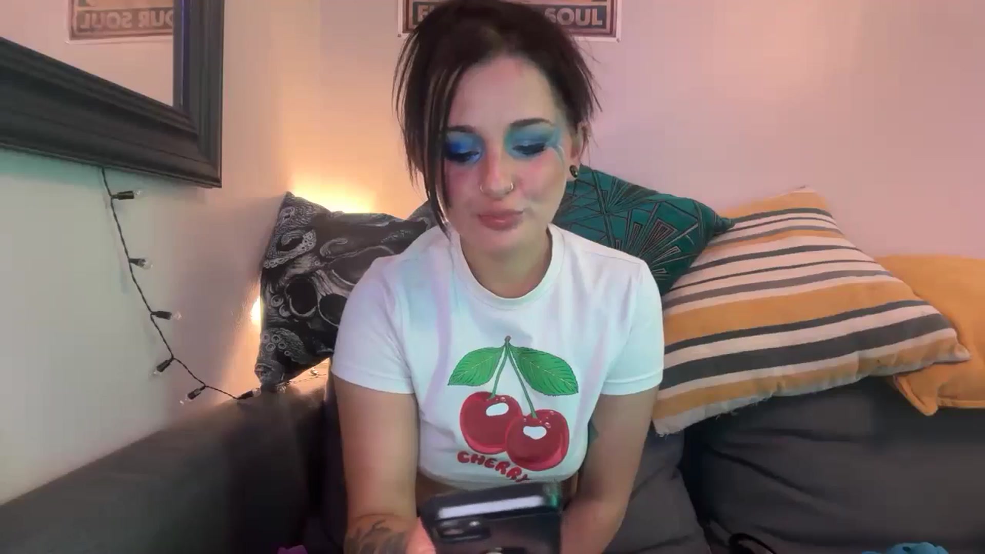 Gallery image thumbnail from JuicyJessica's myfreecams stream on, 05/07/2026, 21:53 image 8 of 20