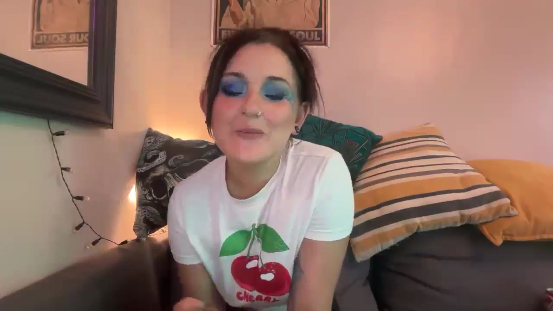 Gallery image thumbnail from JuicyJessica's myfreecams stream on, 05/07/2026, 21:53 image 4 of 20