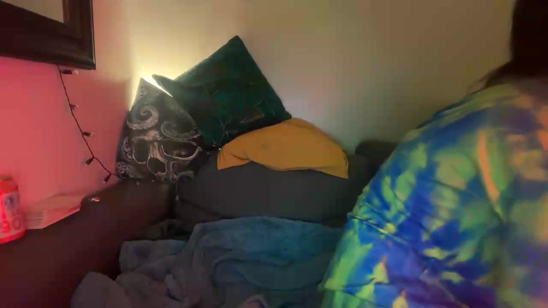Gallery image thumbnail from JuicyJessica's myfreecams stream on, 05/16/2026, 23:24 image 8 of 20