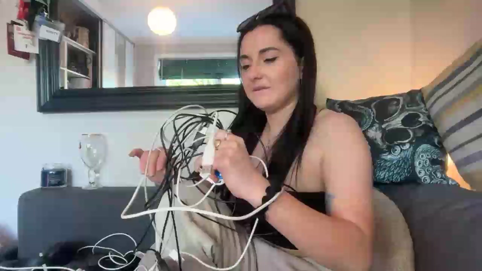 Gallery image thumbnail from JuicyJessica's myfreecams stream on, 05/25/2026, 19:15 image 1 of 20