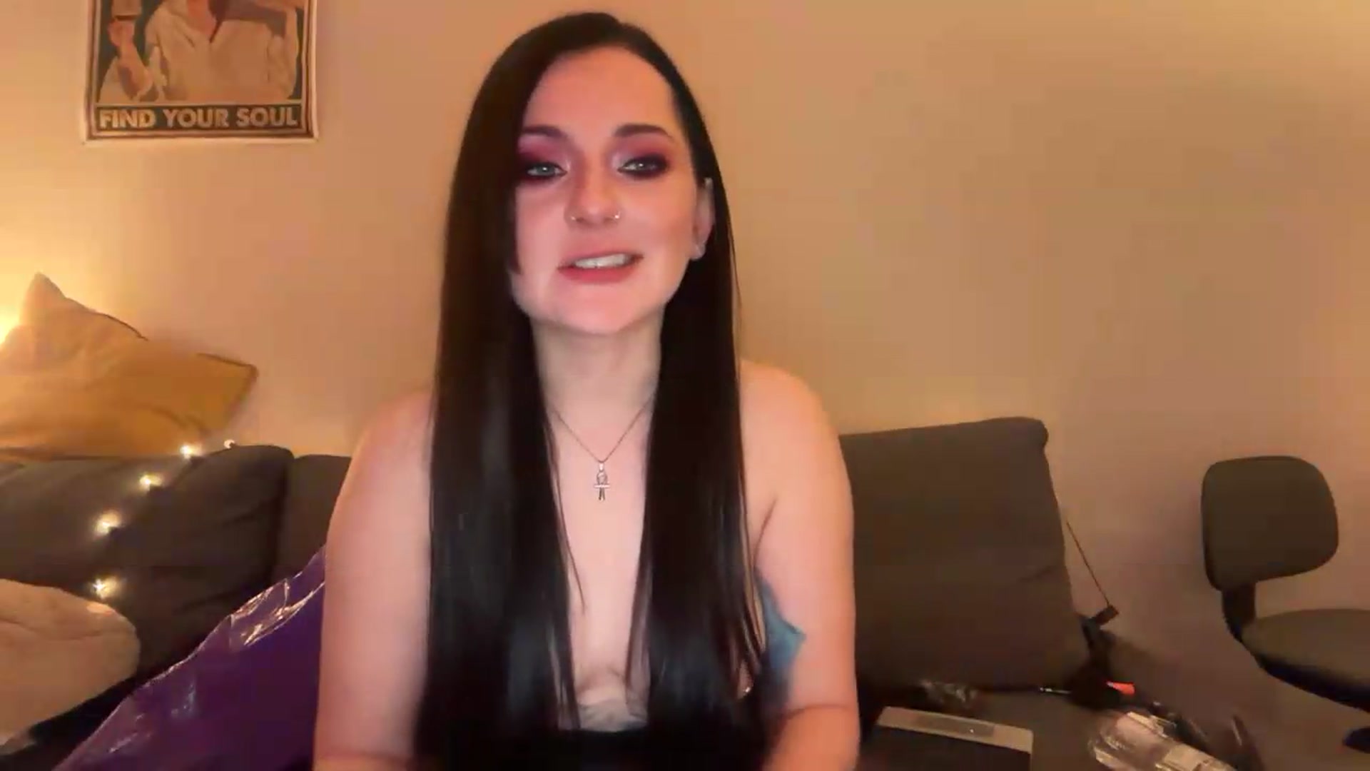 Gallery image thumbnail from JuicyJessica's myfreecams stream on, 06/12/2026, 24:00 image 5 of 20