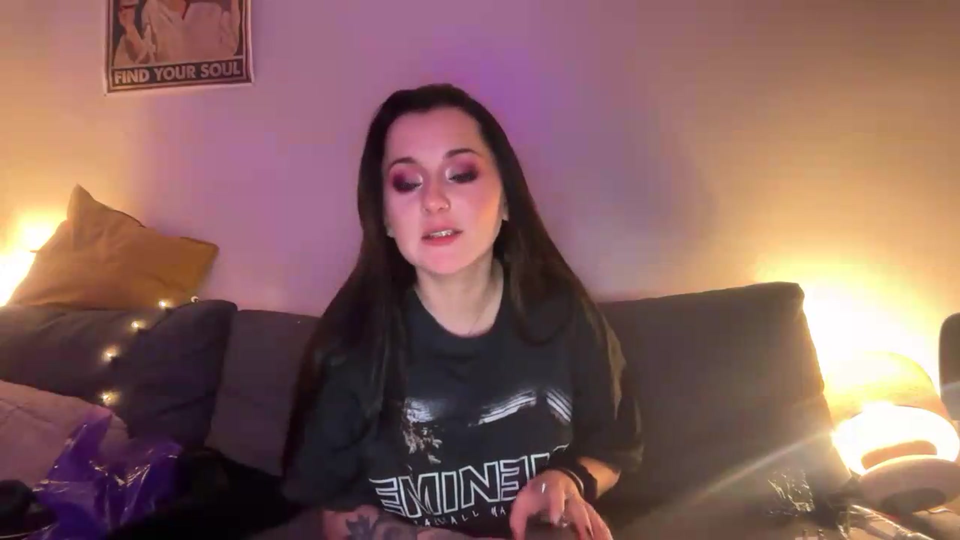 Gallery image thumbnail from JuicyJessica's myfreecams stream on, 06/12/2026, 02:37 image 12 of 20