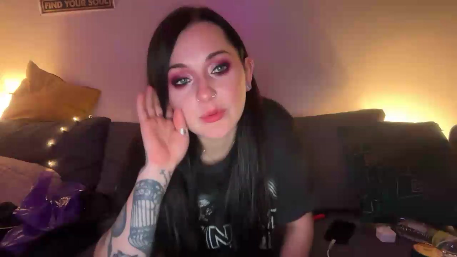 Gallery image thumbnail from JuicyJessica's myfreecams stream on, 06/12/2026, 02:37 image 13 of 20