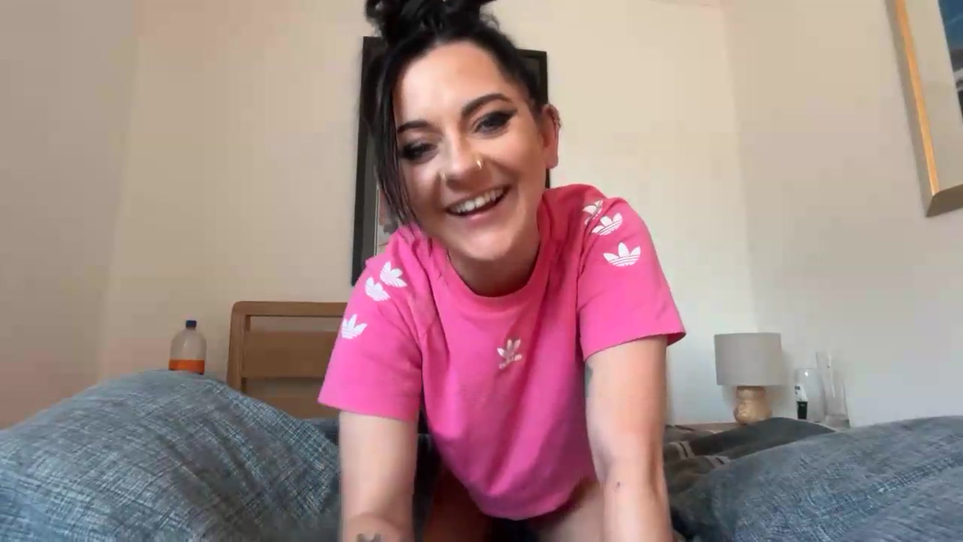 Gallery image thumbnail from JuicyJessica's myfreecams stream on, 07/20/2026, 19:37 image 4 of 20