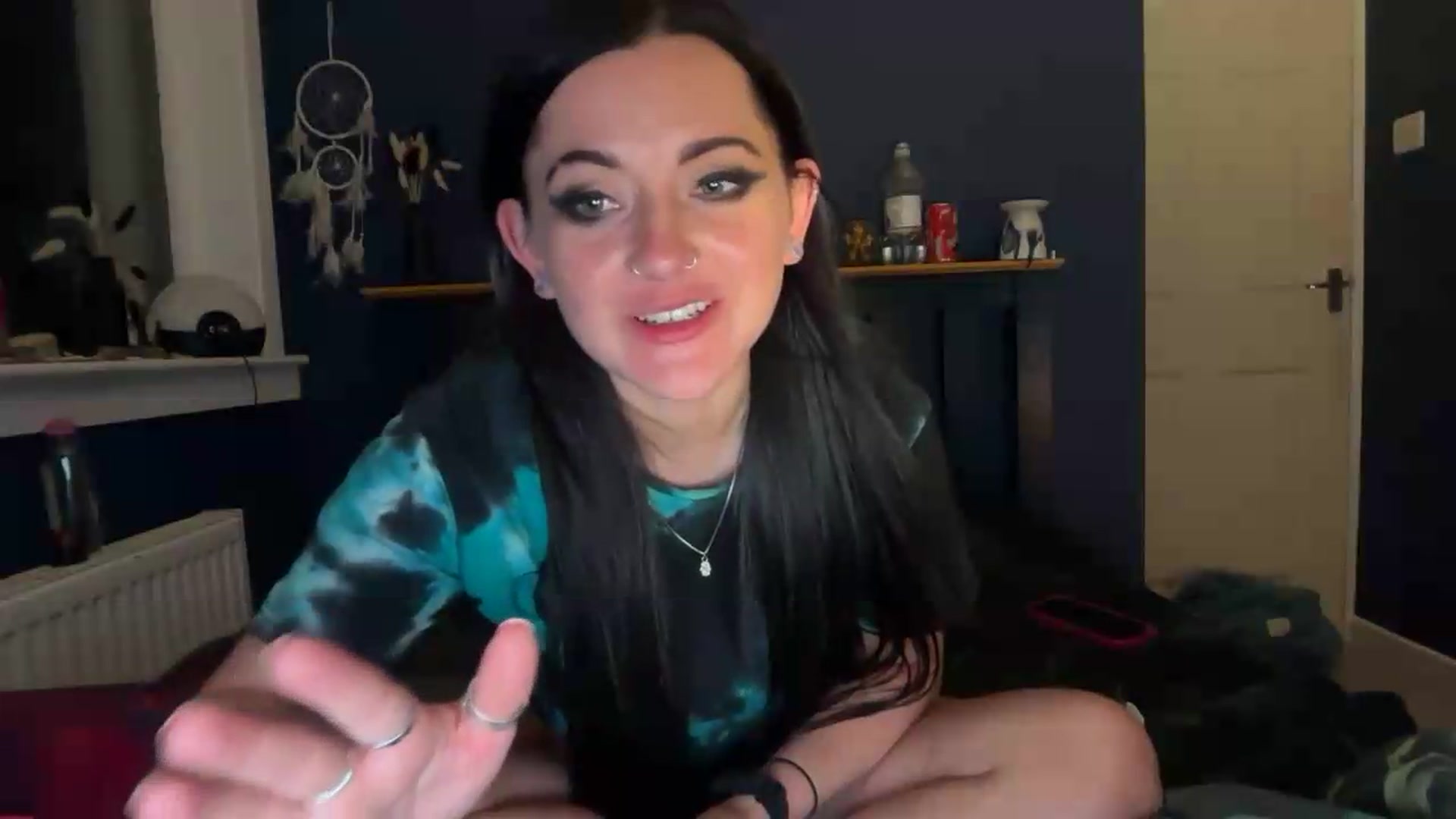Gallery image thumbnail from JuicyJessica's myfreecams stream on, 07/21/2026, 01:12 image 14 of 20