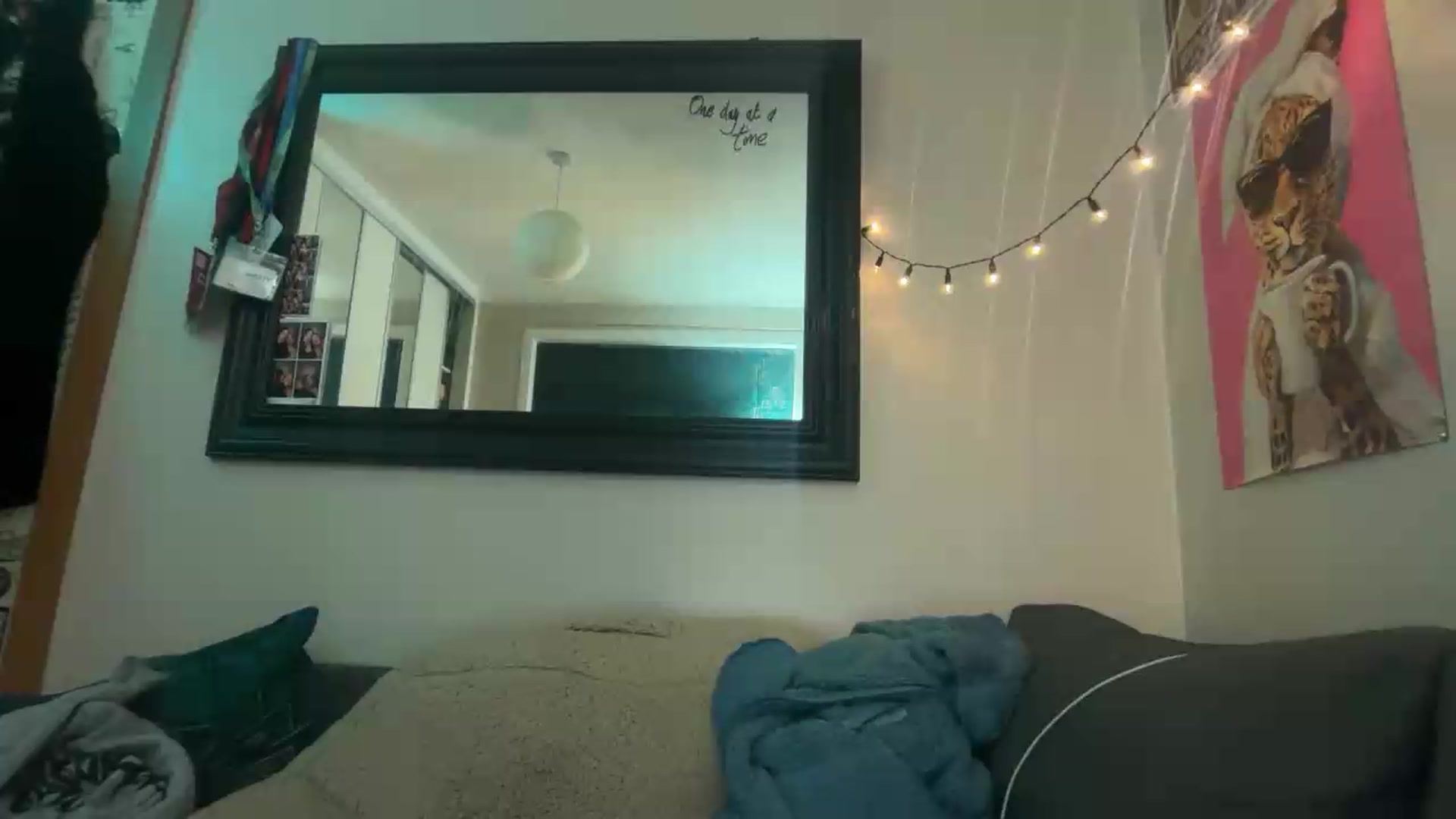 Gallery image thumbnail from JuicyJessica's myfreecams stream on, 08/04/2026, 23:36 image 3 of 20
