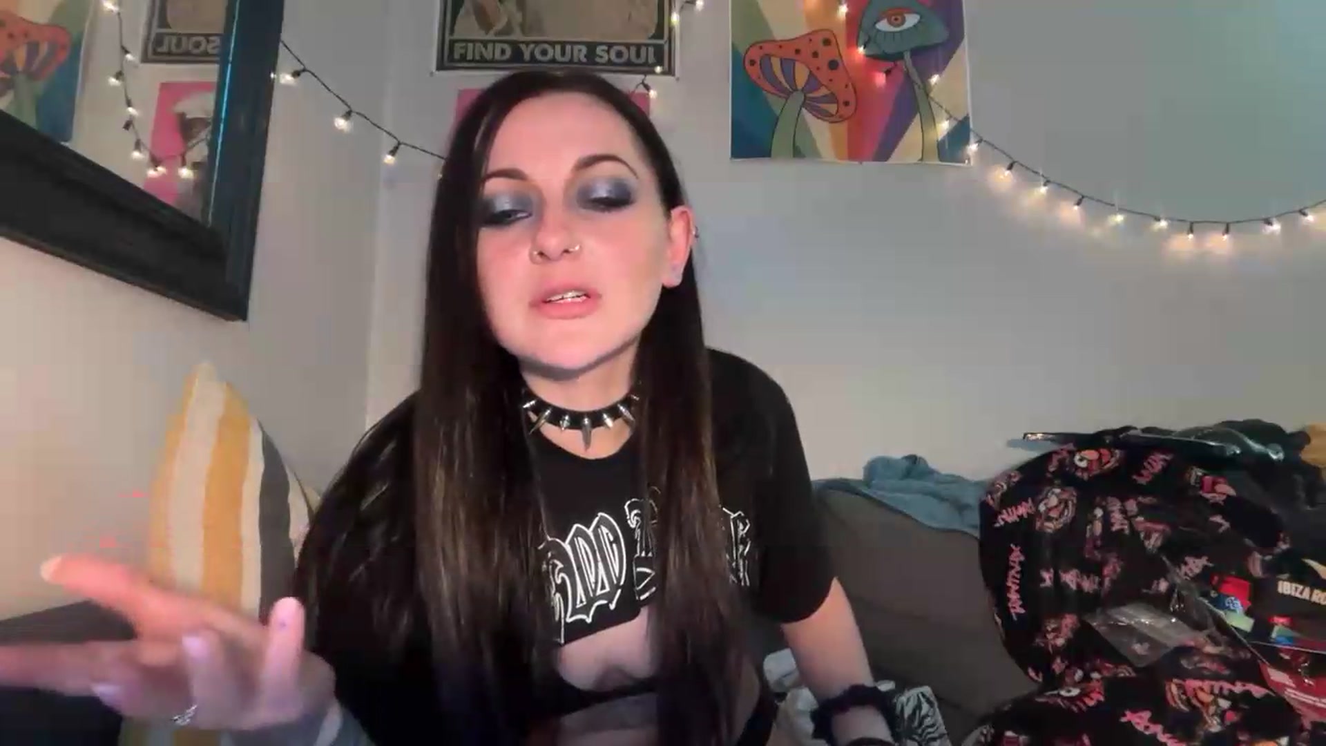 Gallery image thumbnail from JuicyJessica's myfreecams stream on, 08/16/2026, 01:30 image 18 of 20