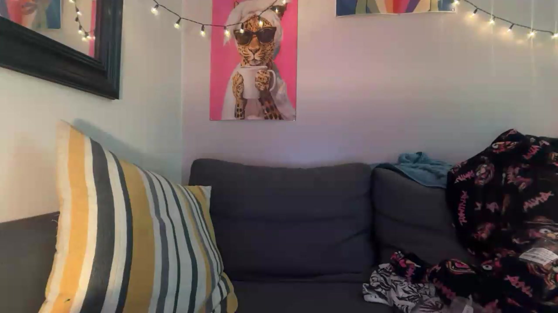 Gallery image thumbnail from JuicyJessica's myfreecams stream on, 08/16/2026, 01:30 image 3 of 20