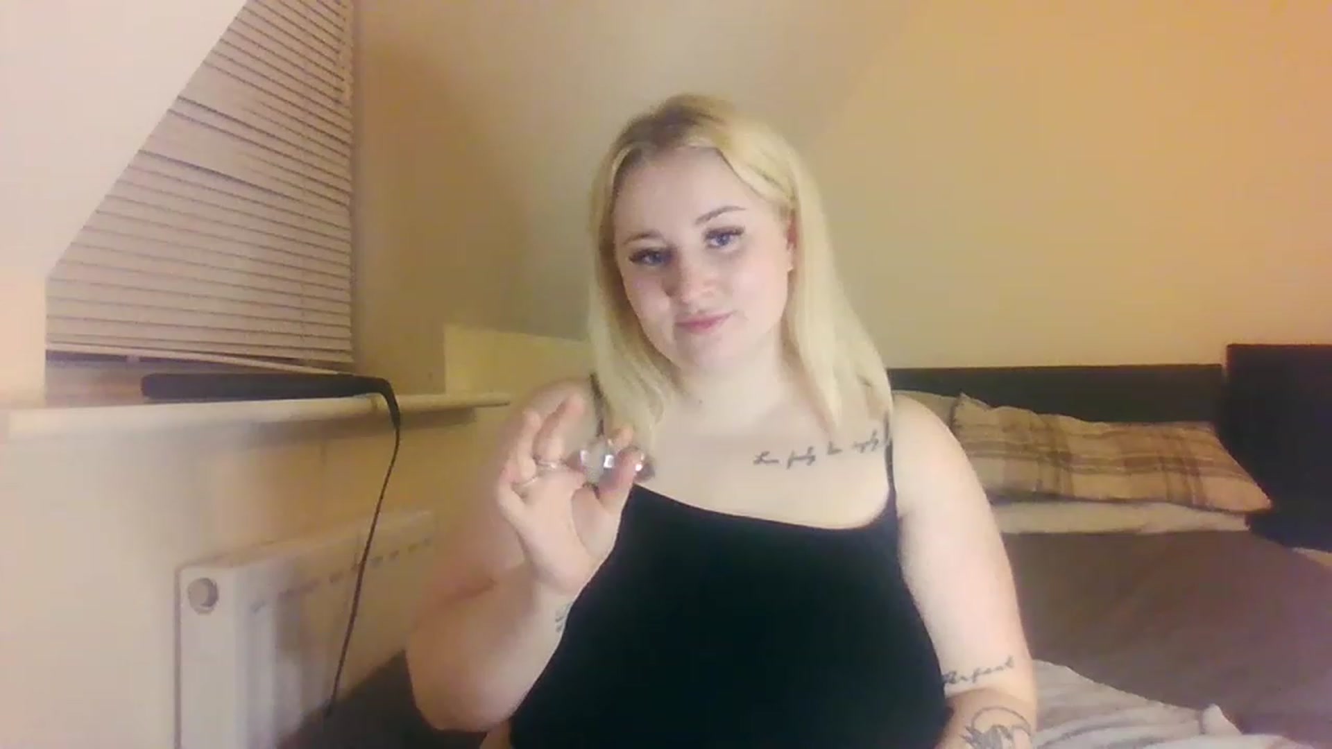Gallery image thumbnail from JuicyJorgie's myfreecams stream on, 11/27/2022, 20:26 image 11 of 20