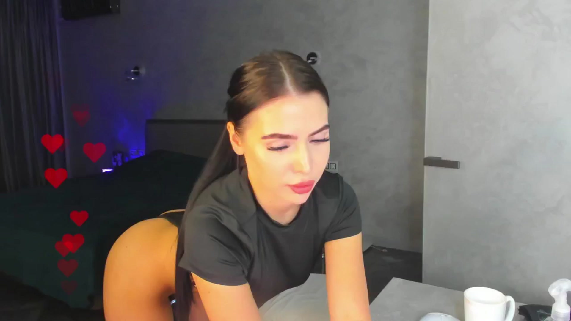 Gallery image thumbnail from JuicyK_'s myfreecams stream on, 03/05/2025, 22:08 image 6 of 20