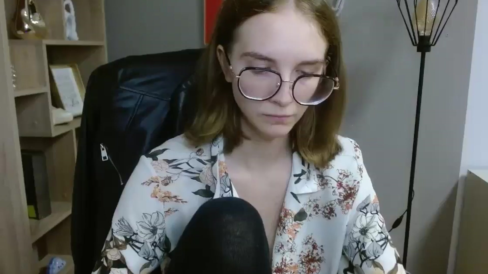 Gallery image thumbnail from JuicyPenny69's myfreecams stream on, 07/15/2025, 16:18 image 14 of 20