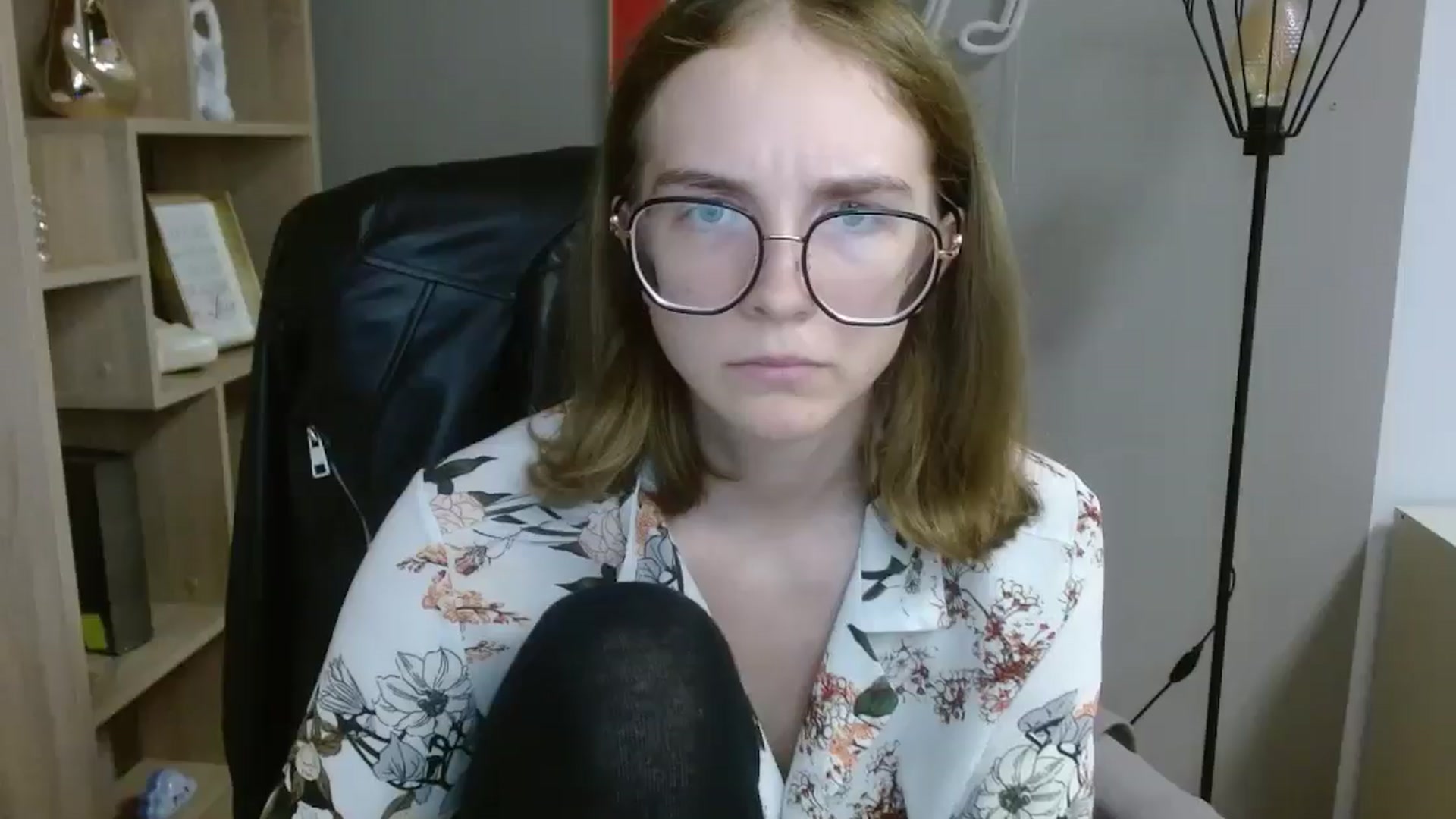 Gallery image thumbnail from JuicyPenny69's myfreecams stream on, 07/15/2025, 16:18 image 10 of 20