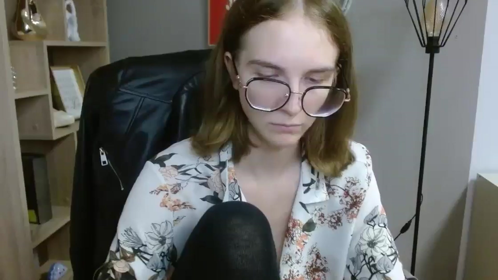 Gallery image thumbnail from JuicyPenny69's myfreecams stream on, 07/15/2025, 16:18 image 13 of 20