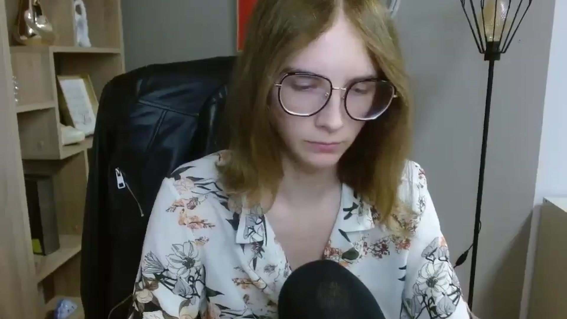 Gallery image thumbnail from JuicyPenny69's myfreecams stream on, 07/15/2025, 16:18 image 2 of 20