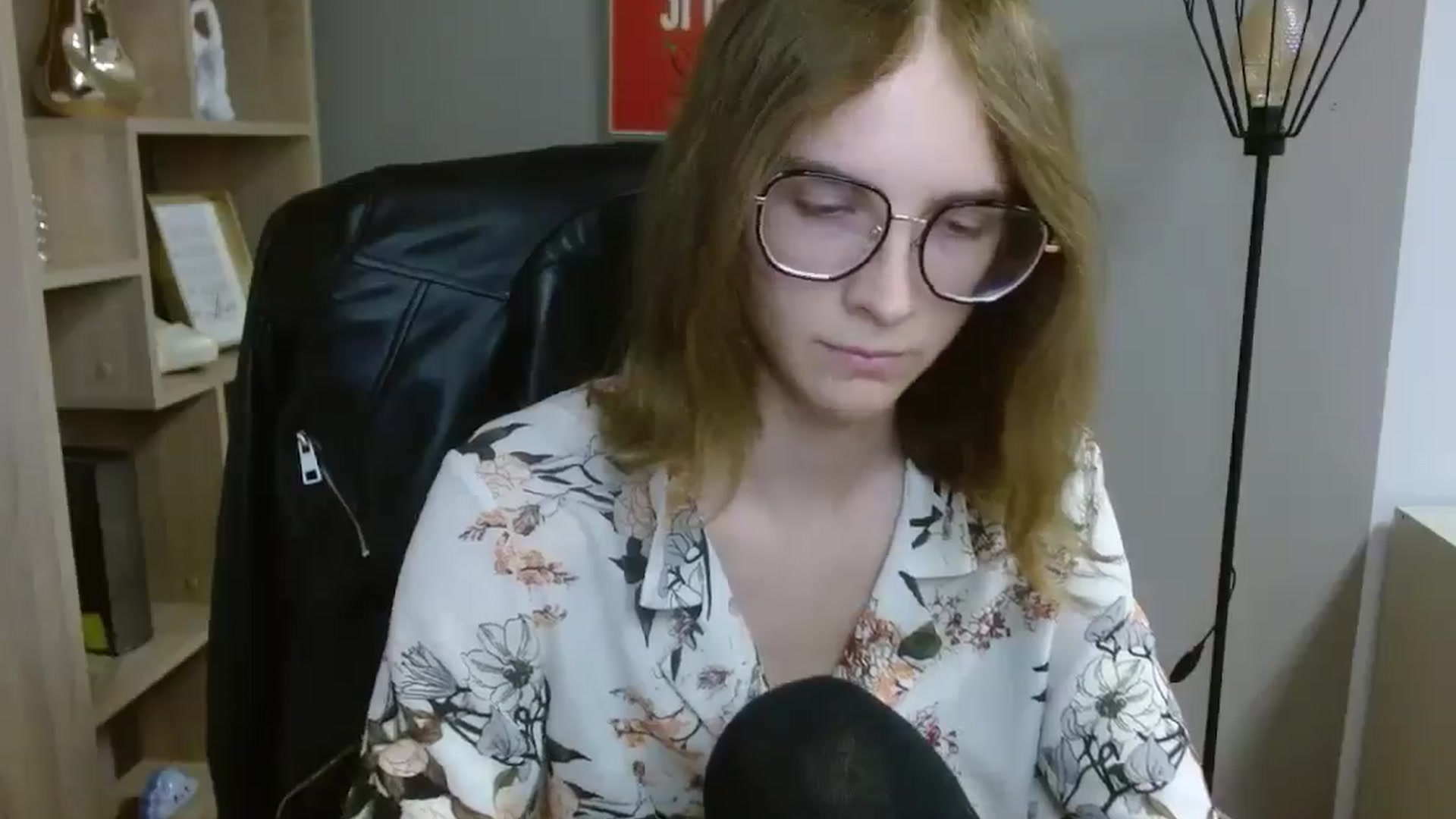 Gallery image thumbnail from JuicyPenny69's myfreecams stream on, 07/15/2025, 16:18 image 3 of 20