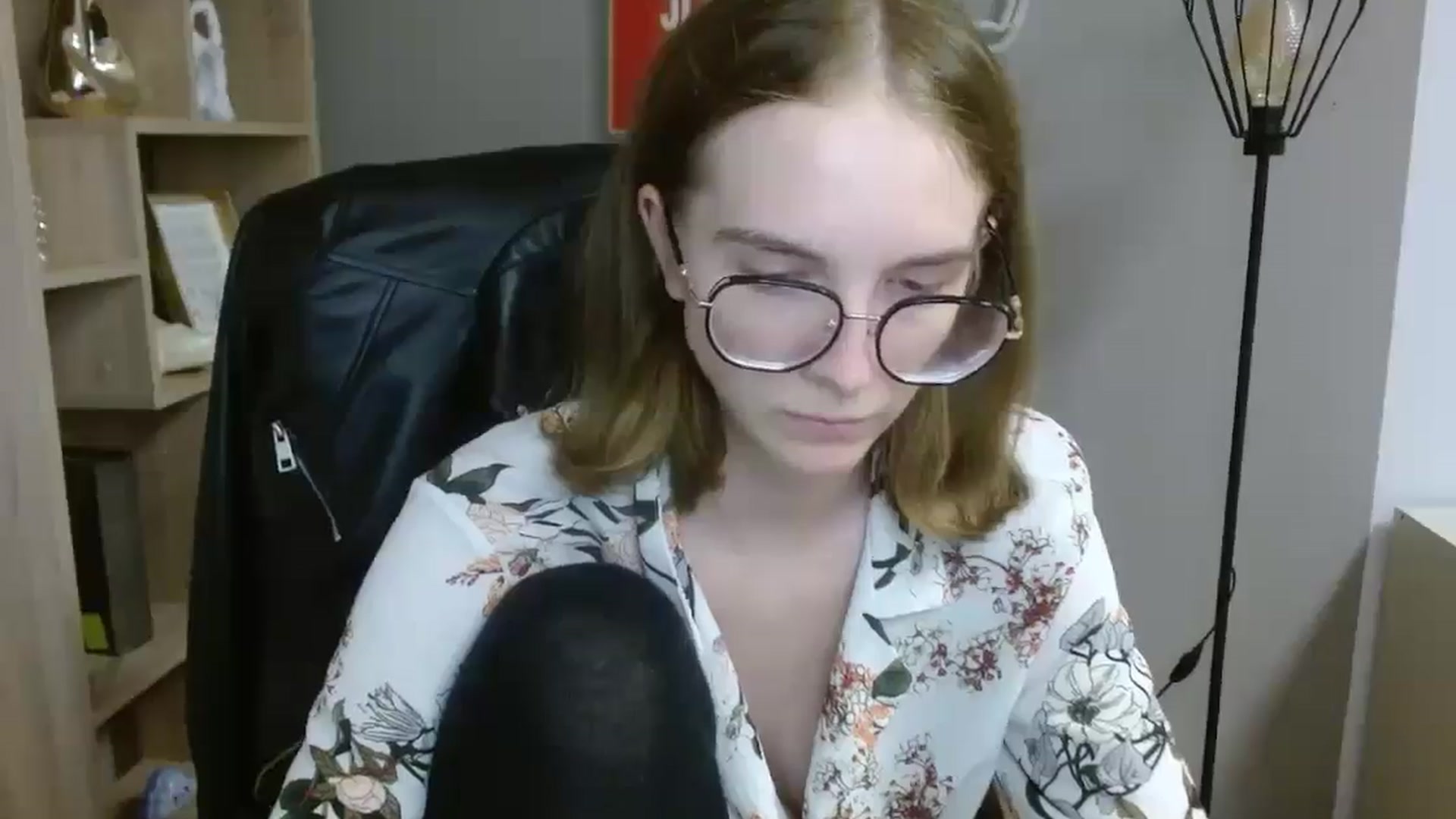 Gallery image thumbnail from JuicyPenny69's myfreecams stream on, 07/15/2025, 16:18 image 5 of 20