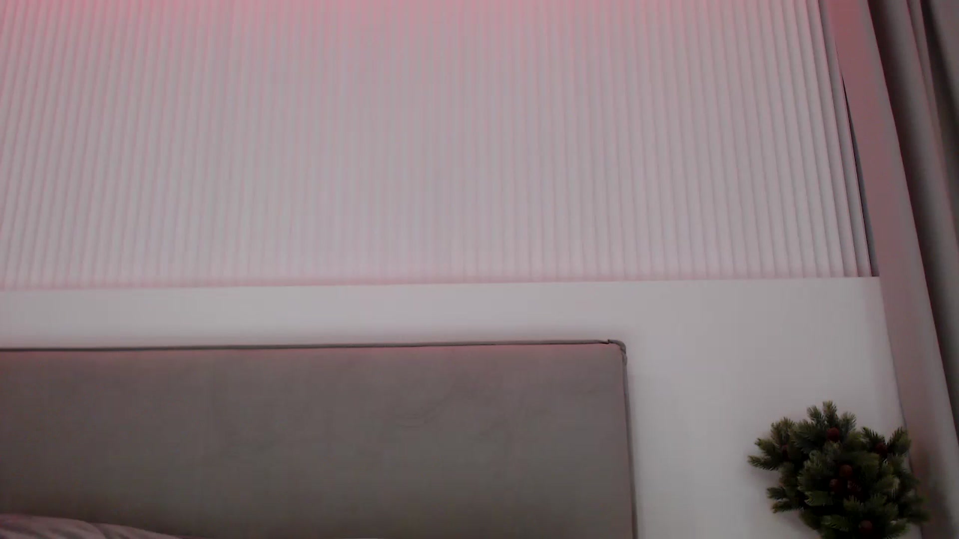 Gallery image thumbnail from JuicyXmas's myfreecams stream on, 12/22/2023, 14:09 image 17 of 20