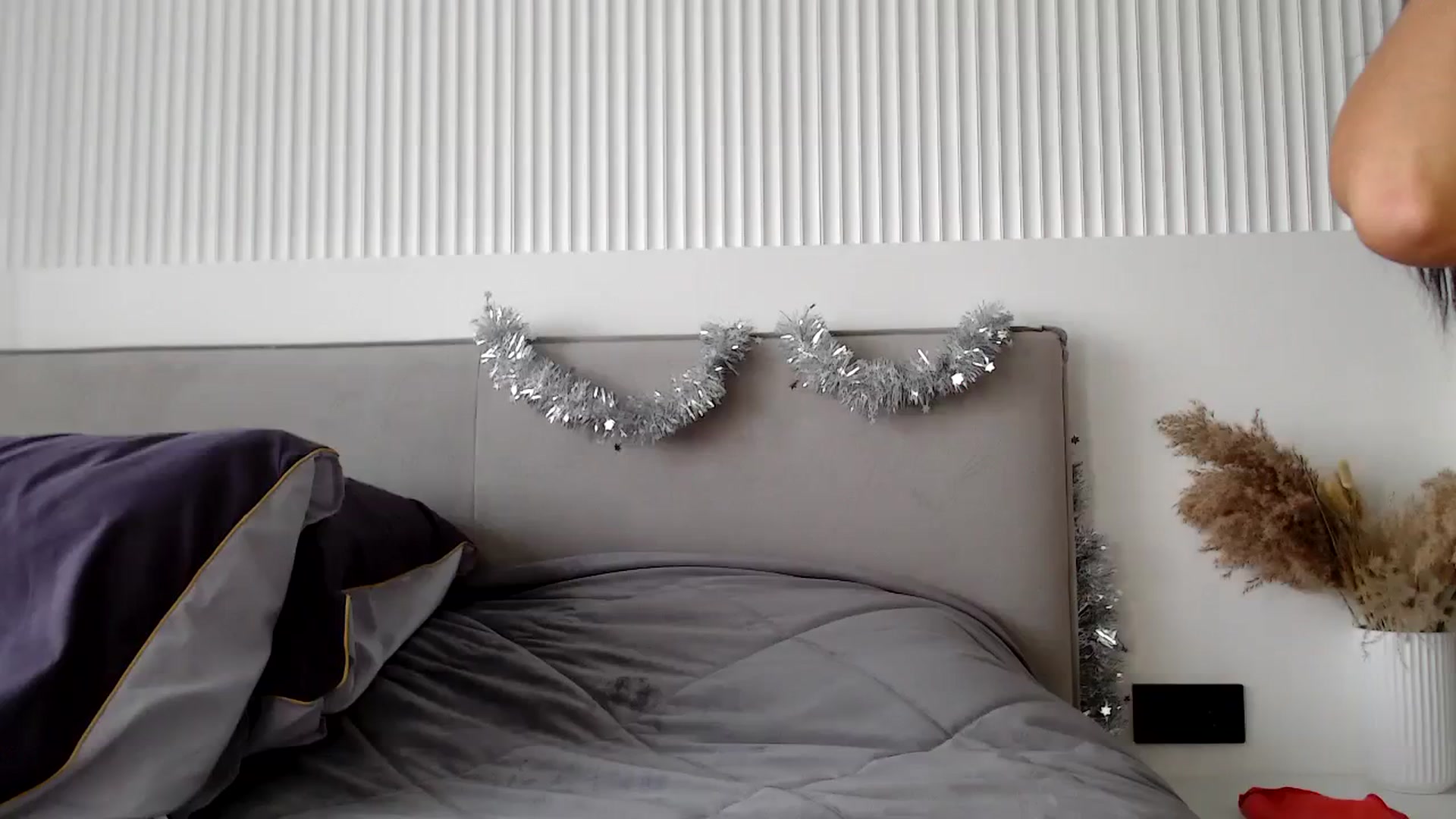 Gallery image thumbnail from JuicyXmas's myfreecams stream on, 12/28/2023, 09:57 image 18 of 20