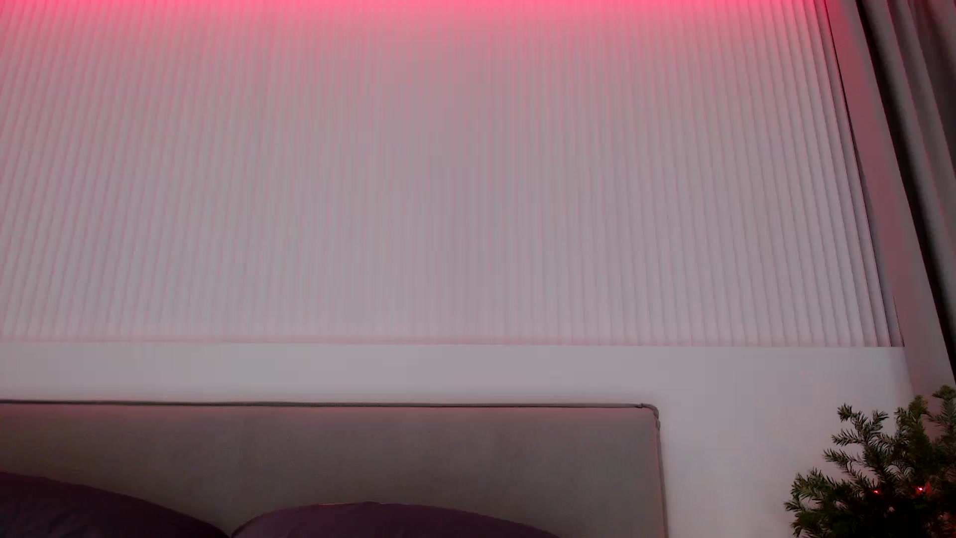 Gallery image thumbnail from JuicyXmas's myfreecams stream on, 12/30/2023, 21:06 image 3 of 20