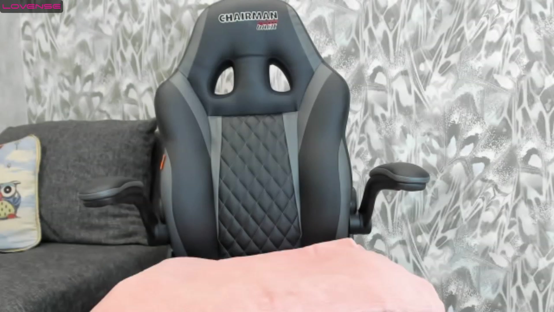 Gallery image thumbnail from Juicy_Cherry6's myfreecams stream on, 12/08/2022, 02:45 image 11 of 20