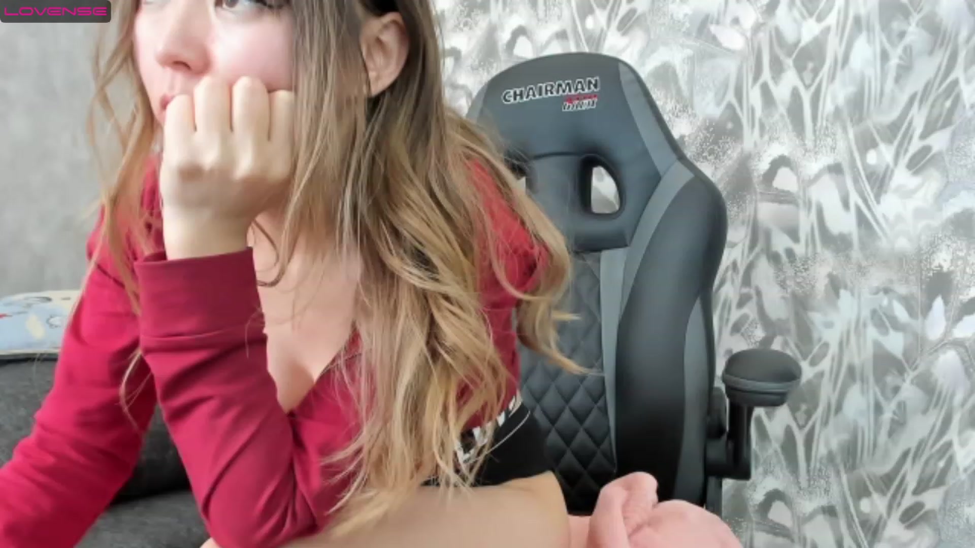 Gallery image thumbnail from Juicy_Cherry6's myfreecams stream on, 12/11/2022, 06:23 image 18 of 20