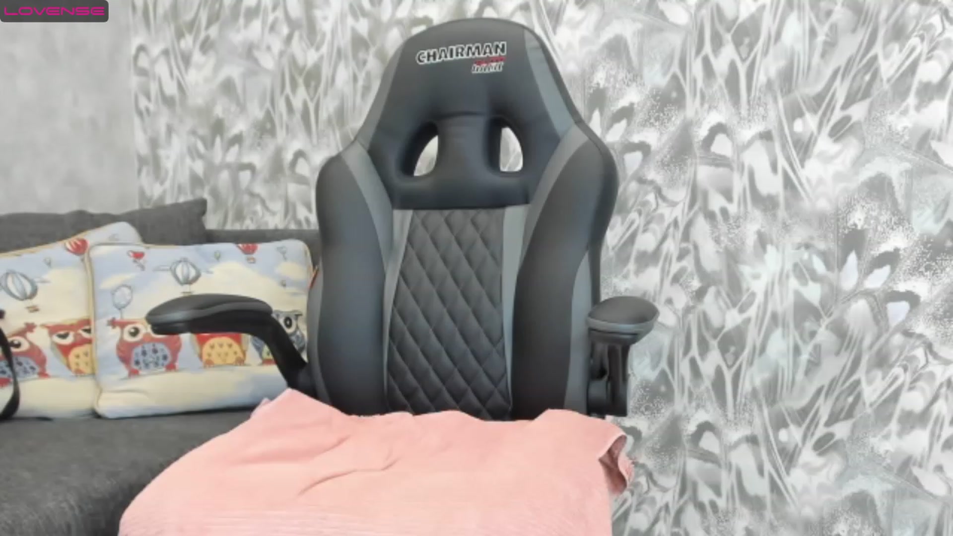 Gallery image thumbnail from Juicy_Cherry6's myfreecams stream on, 12/24/2022, 02:53 image 20 of 20