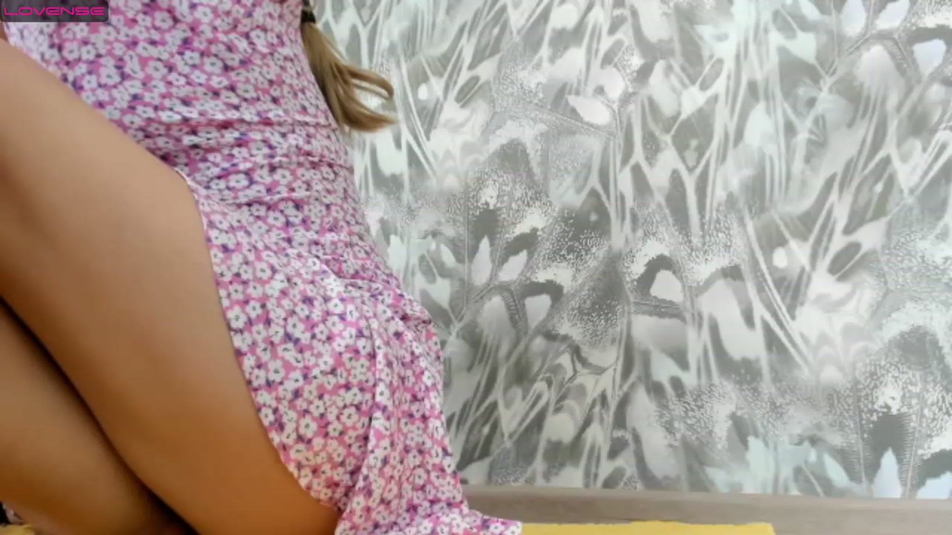 Gallery image thumbnail from Juicy_Cherry6's myfreecams stream on, 12/27/2022, 06:22 image 5 of 20