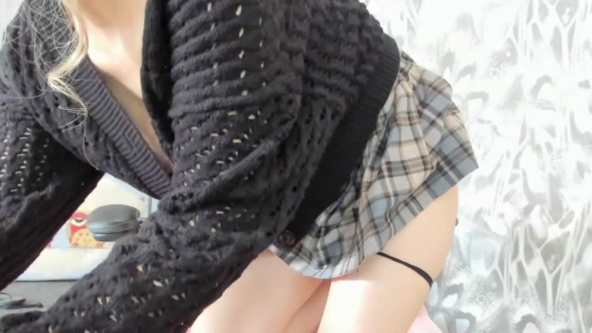 Gallery image thumbnail from Juicy_Cherry6's myfreecams stream on, 01/05/2023, 06:46 image 12 of 20