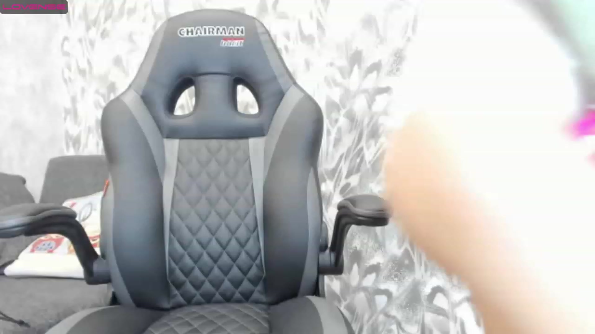 Gallery image thumbnail from Juicy_Cherry6's myfreecams stream on, 01/27/2023, 02:40 image 6 of 20